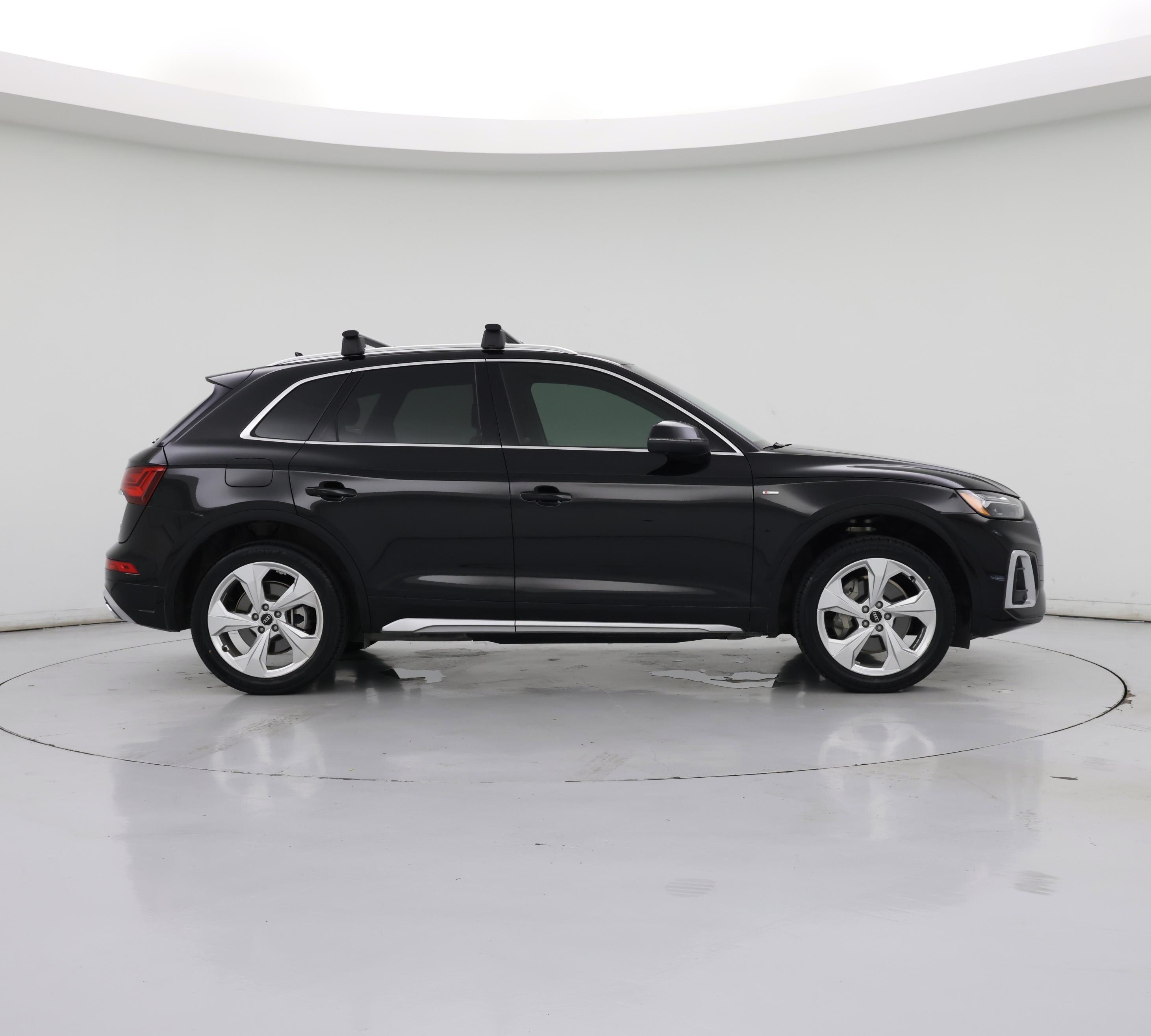 Thumbnail: 2022 Audi Q5 - 7