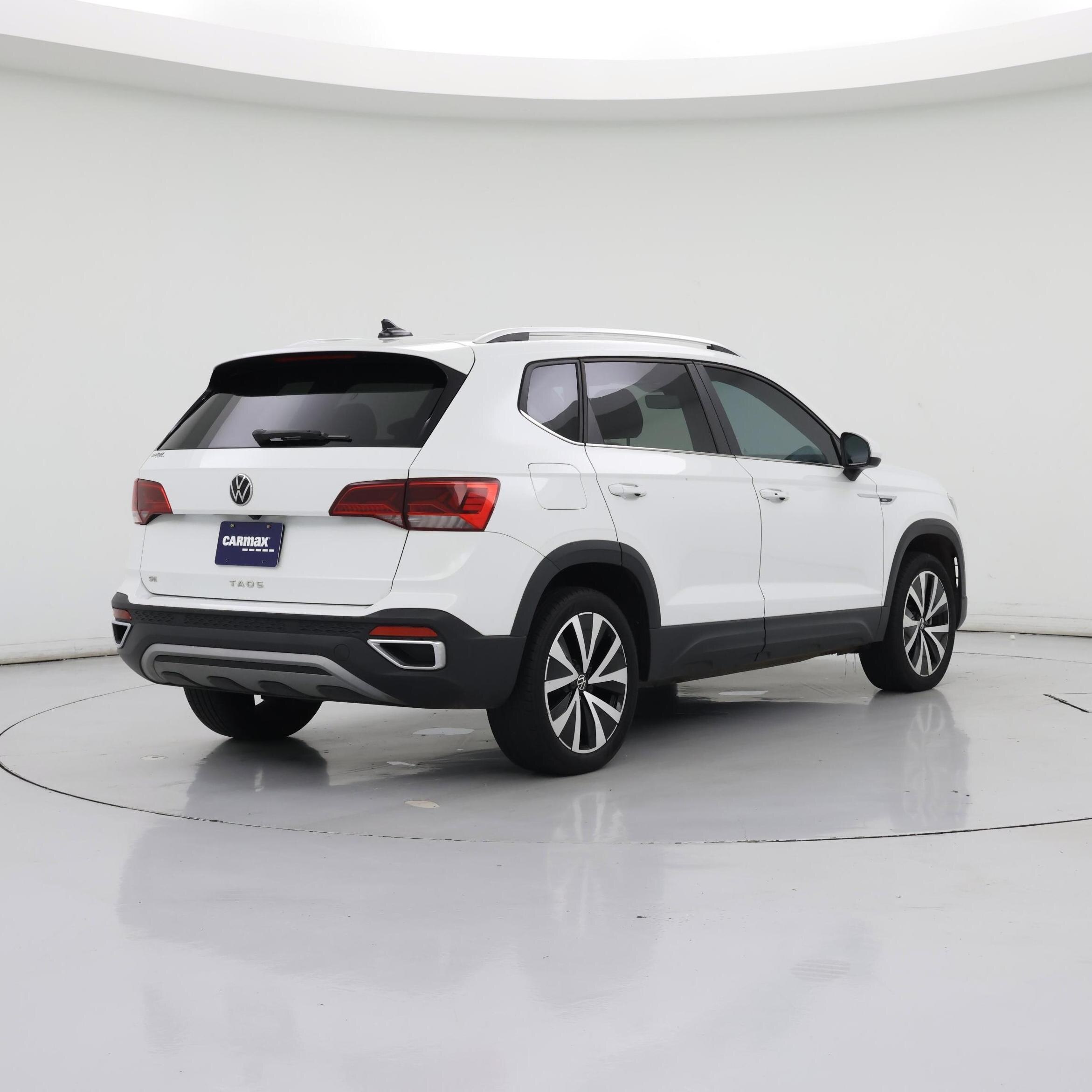Thumbnail: 2023 Volkswagen Taos - 8