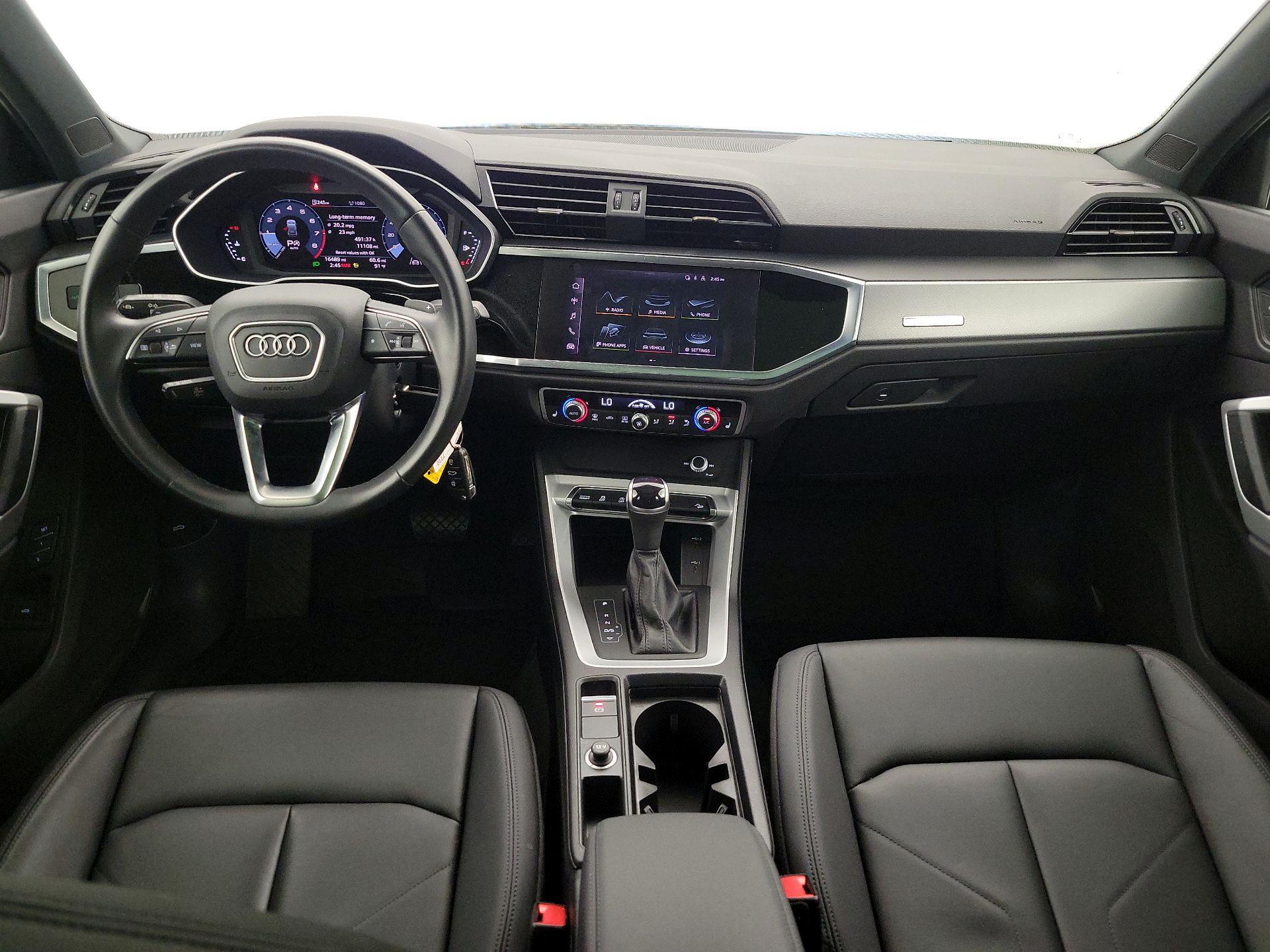 Thumbnail: 2022 Audi Q3 - 9