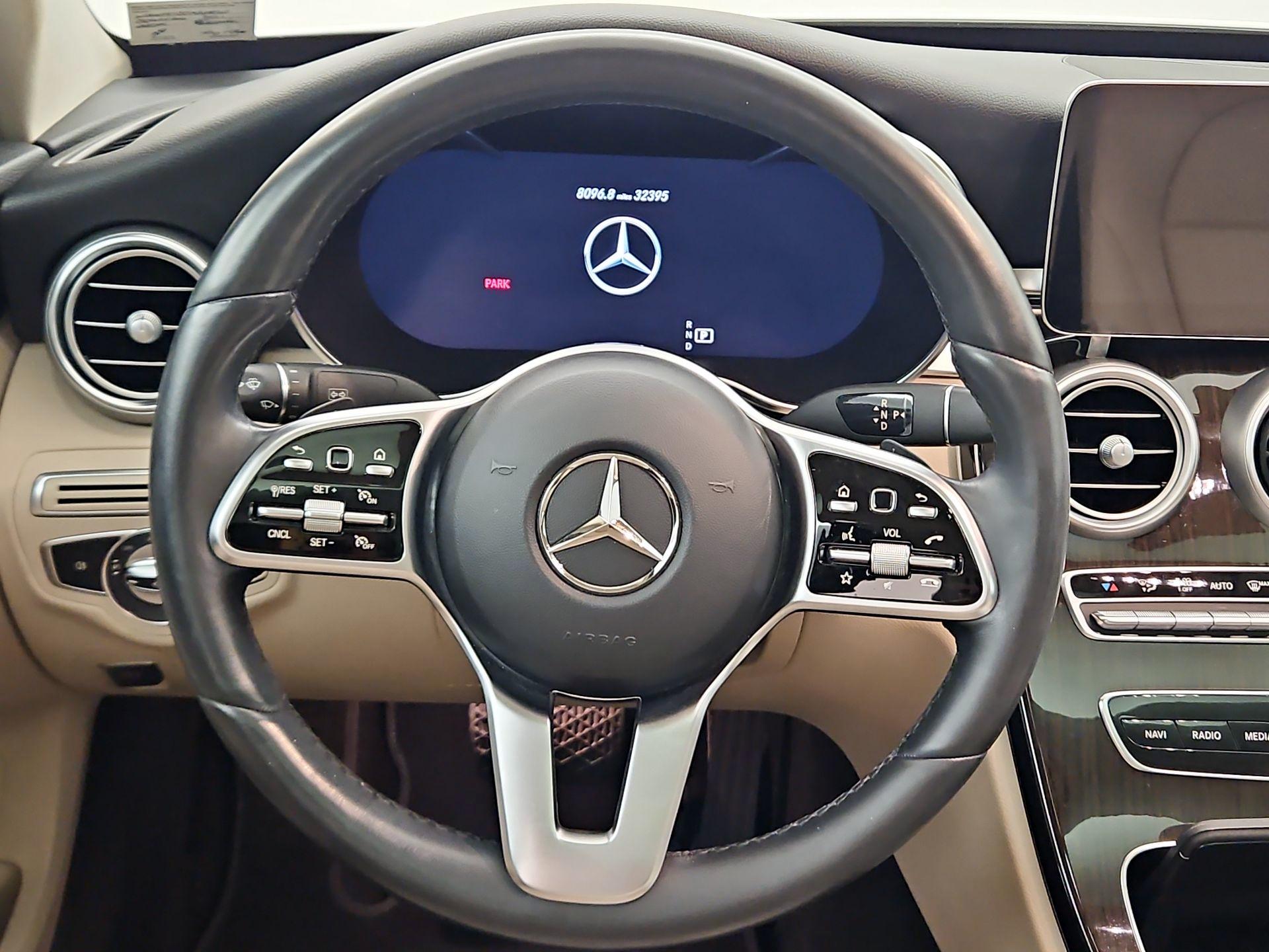 Thumbnail: 2021 Mercedes-Benz C-Class - 10