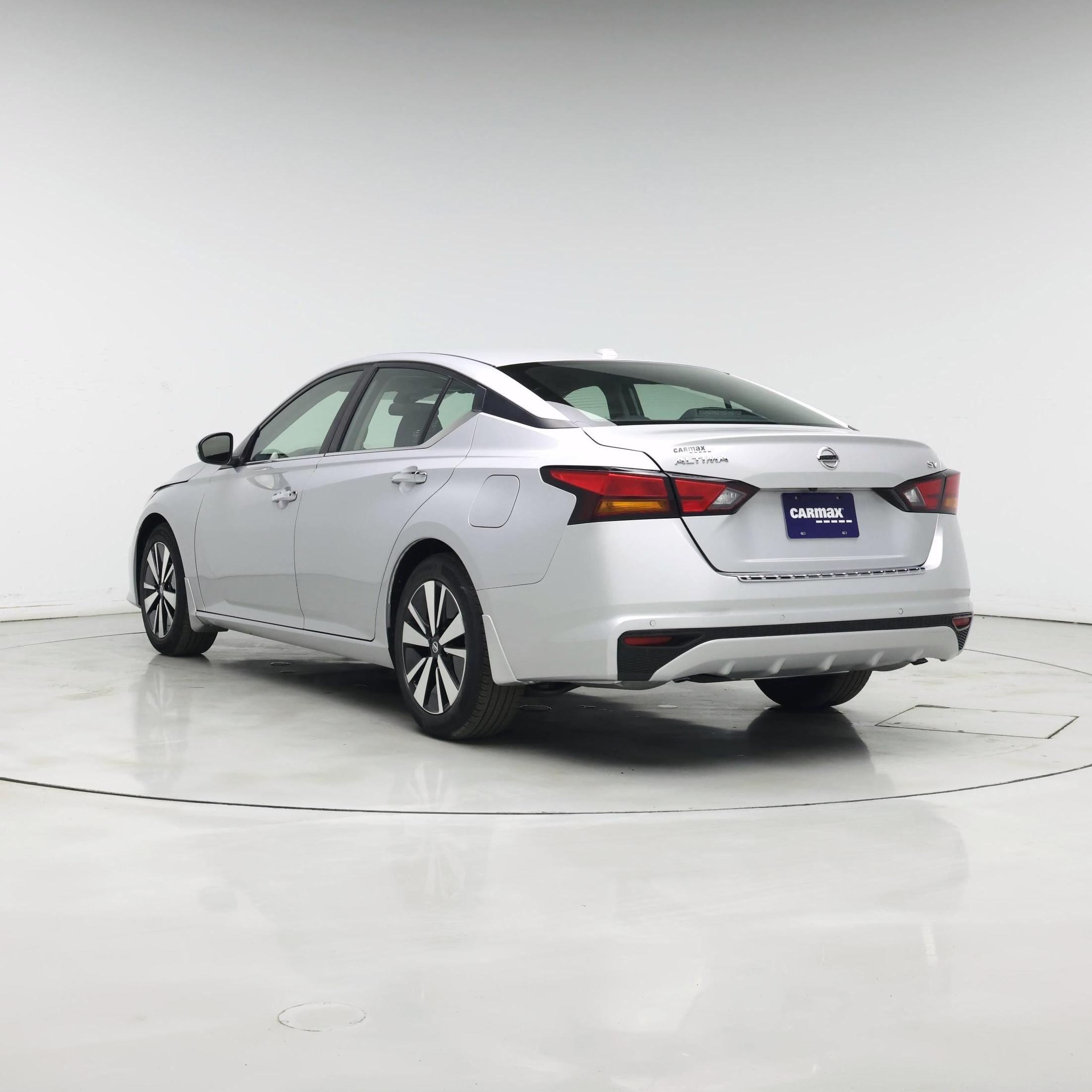 Thumbnail: 2022 Nissan Altima - 2