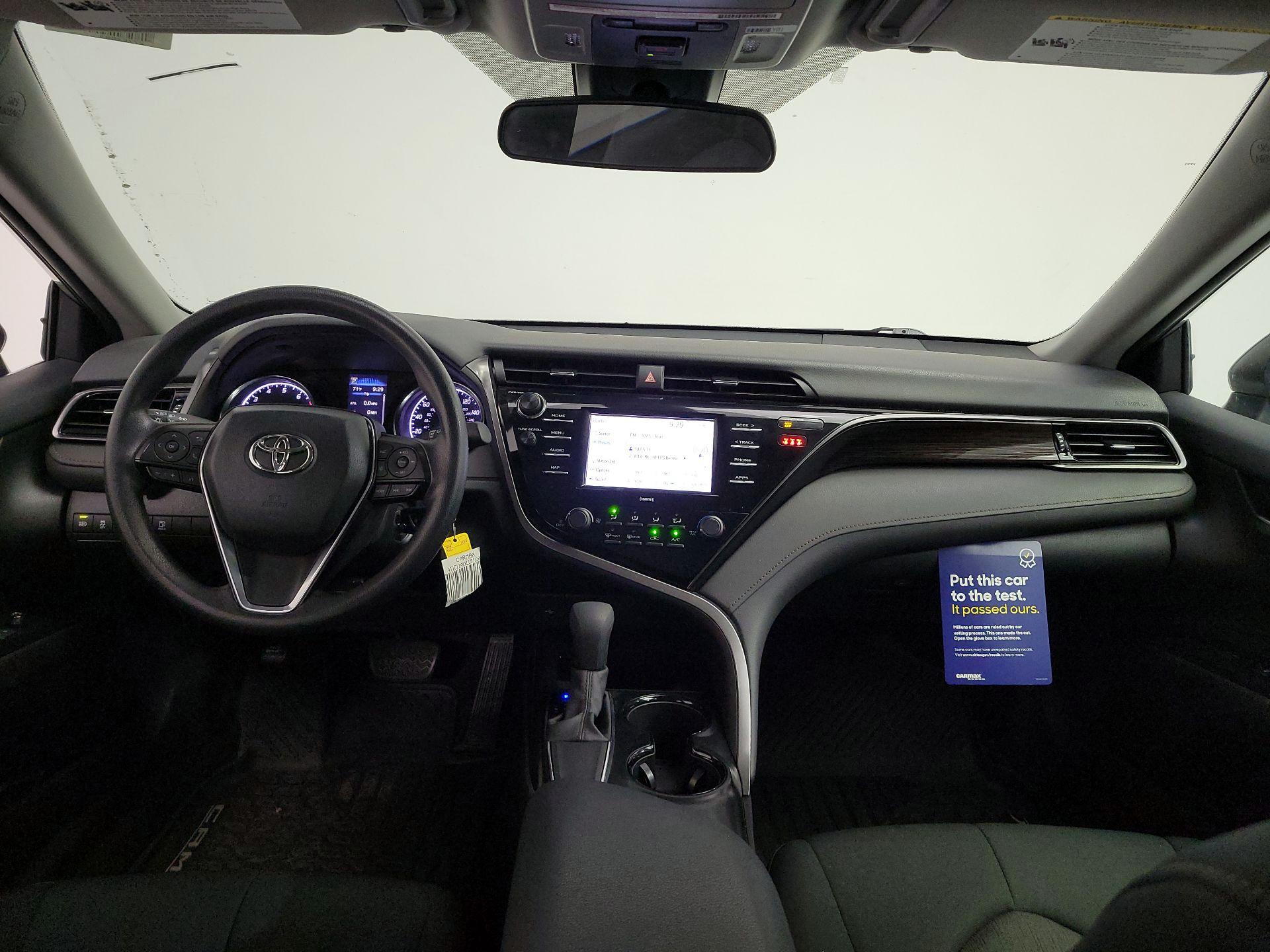 Thumbnail: 2020 Toyota Camry - 9