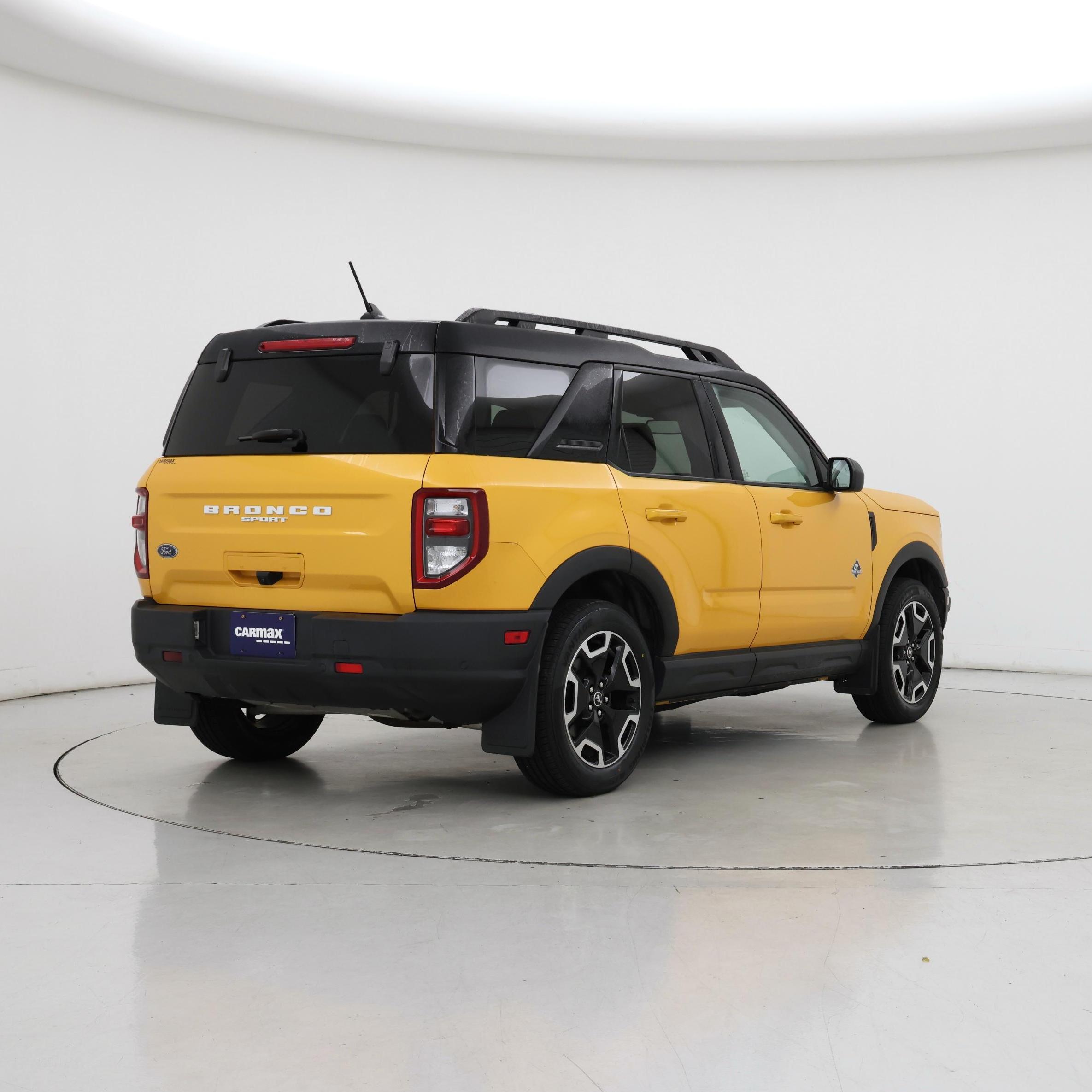 Thumbnail: 2022 Ford Bronco Sport - 8