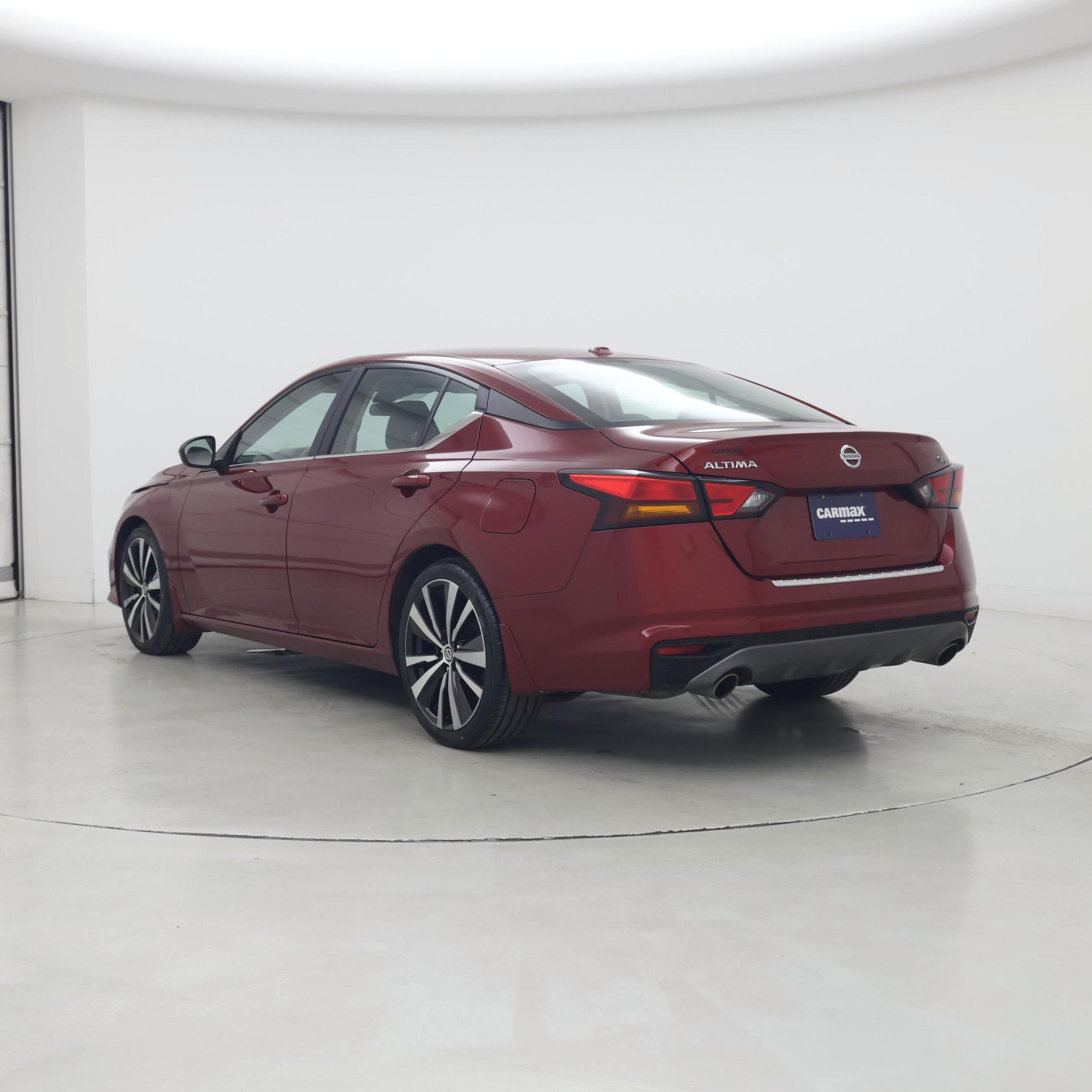 Thumbnail: 2022 Nissan Altima - 2