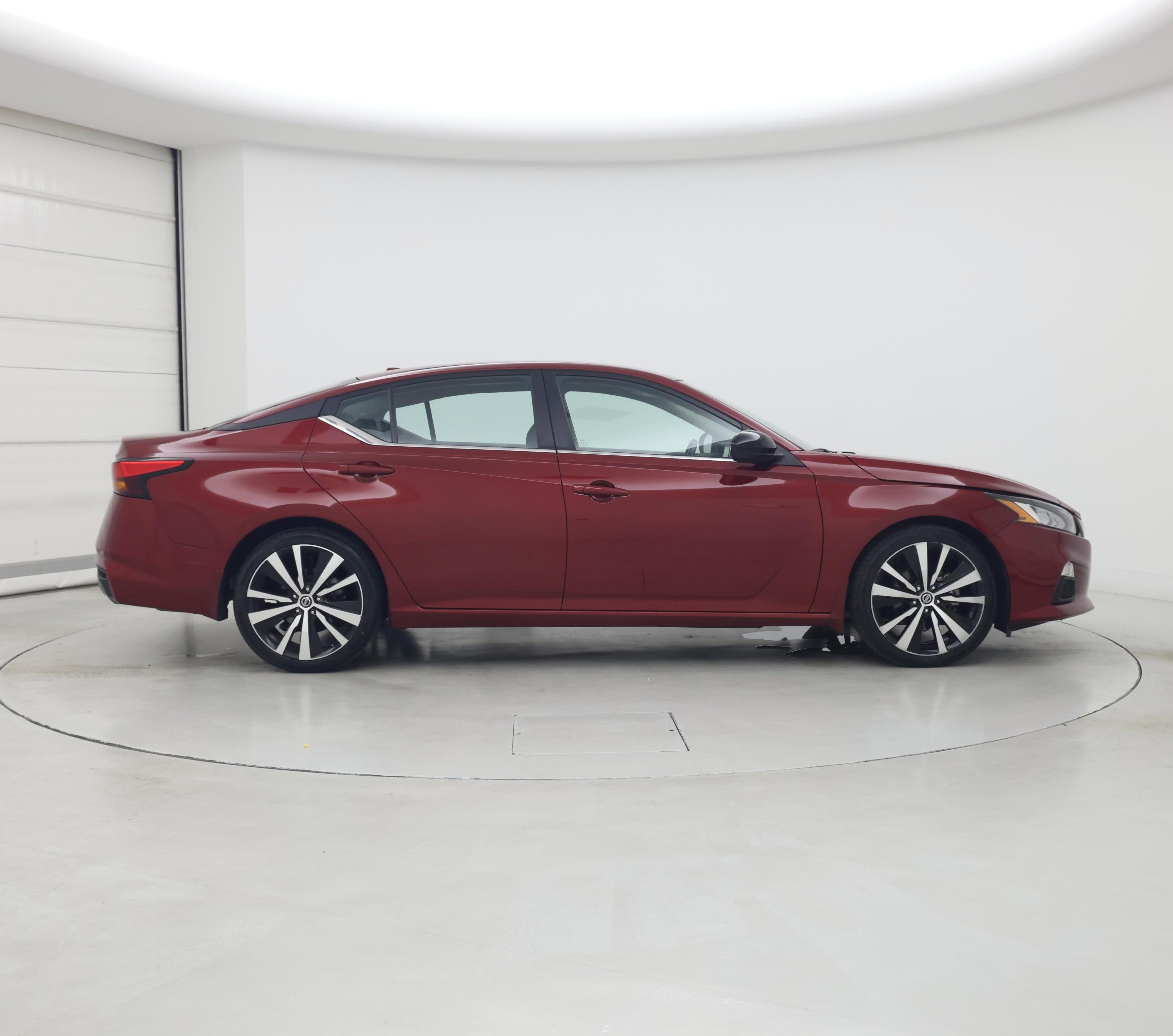Thumbnail: 2022 Nissan Altima - 7