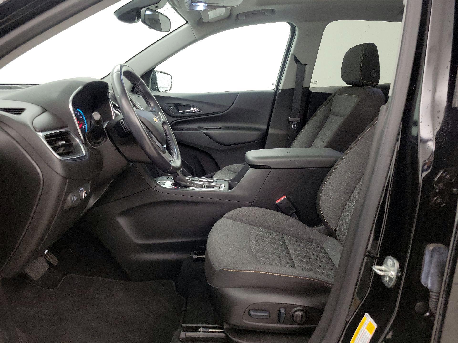 Thumbnail: 2022 Chevrolet Equinox - 11