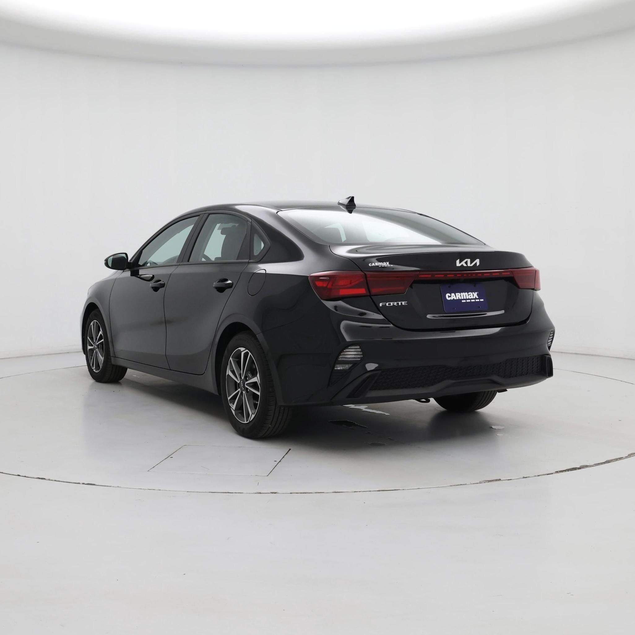 Thumbnail: 2023 Kia Forte - 2