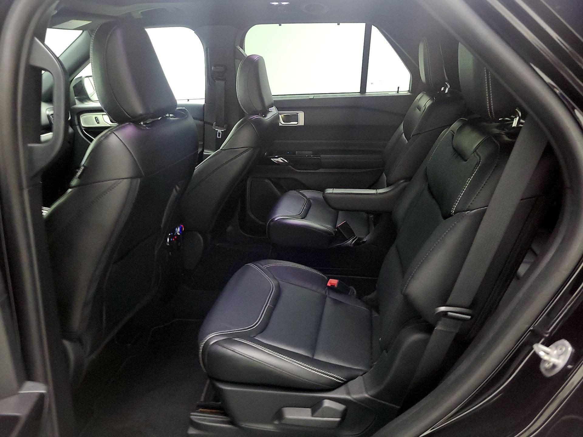 Thumbnail: 2022 Ford Explorer - 17