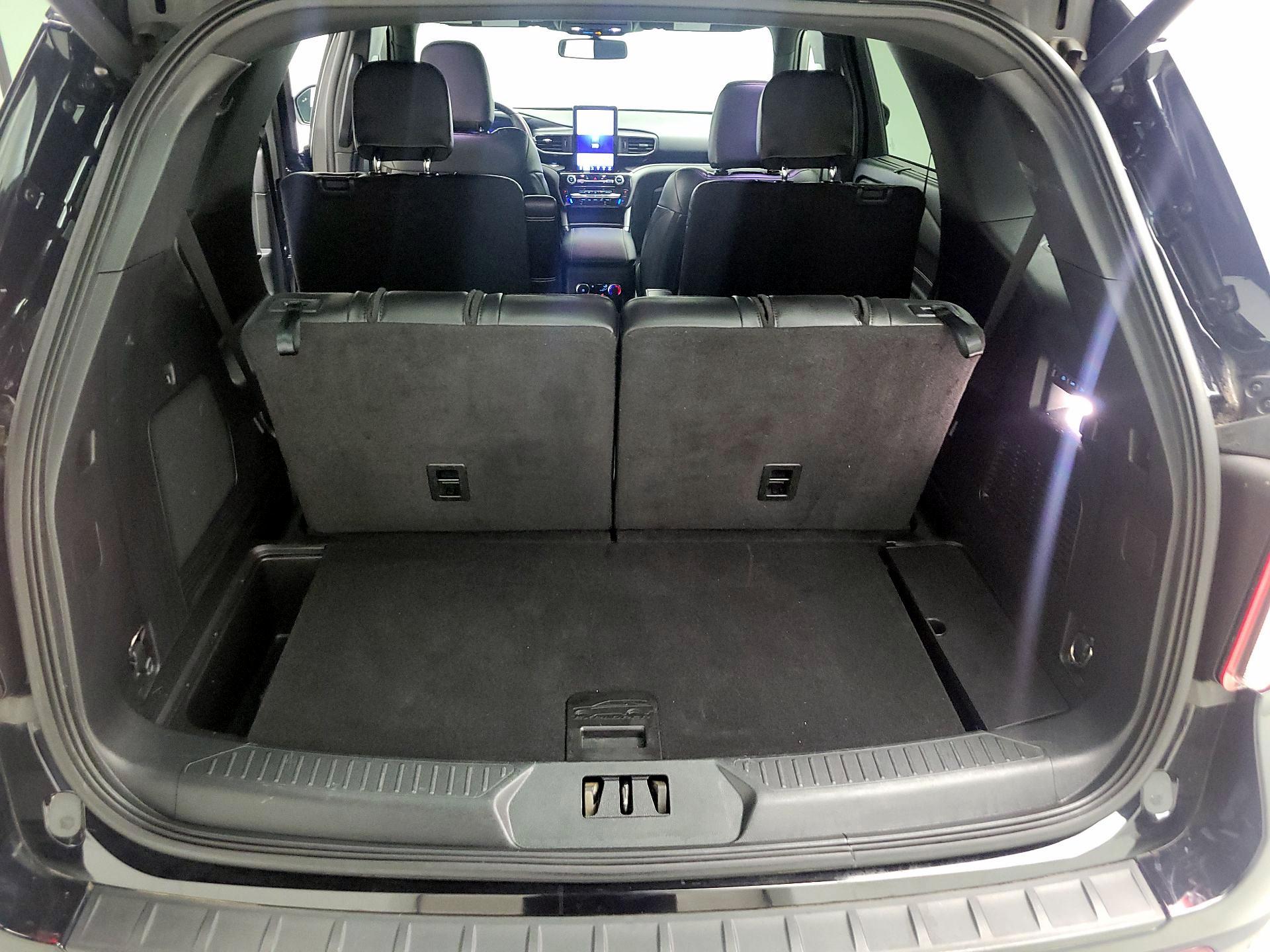 Thumbnail: 2022 Ford Explorer - 19