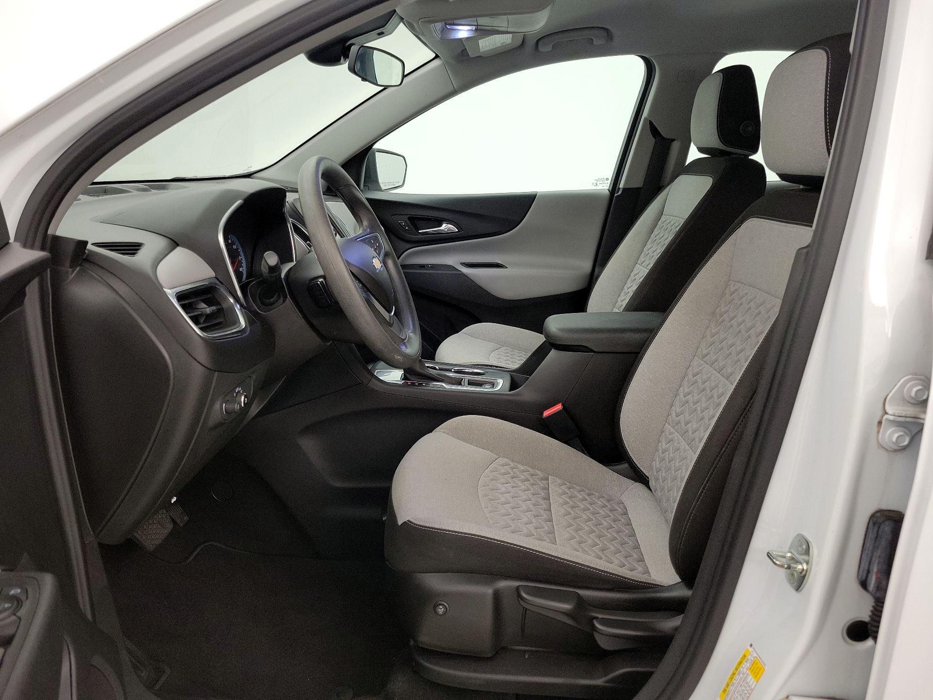 Thumbnail: 2022 Chevrolet Equinox - 11