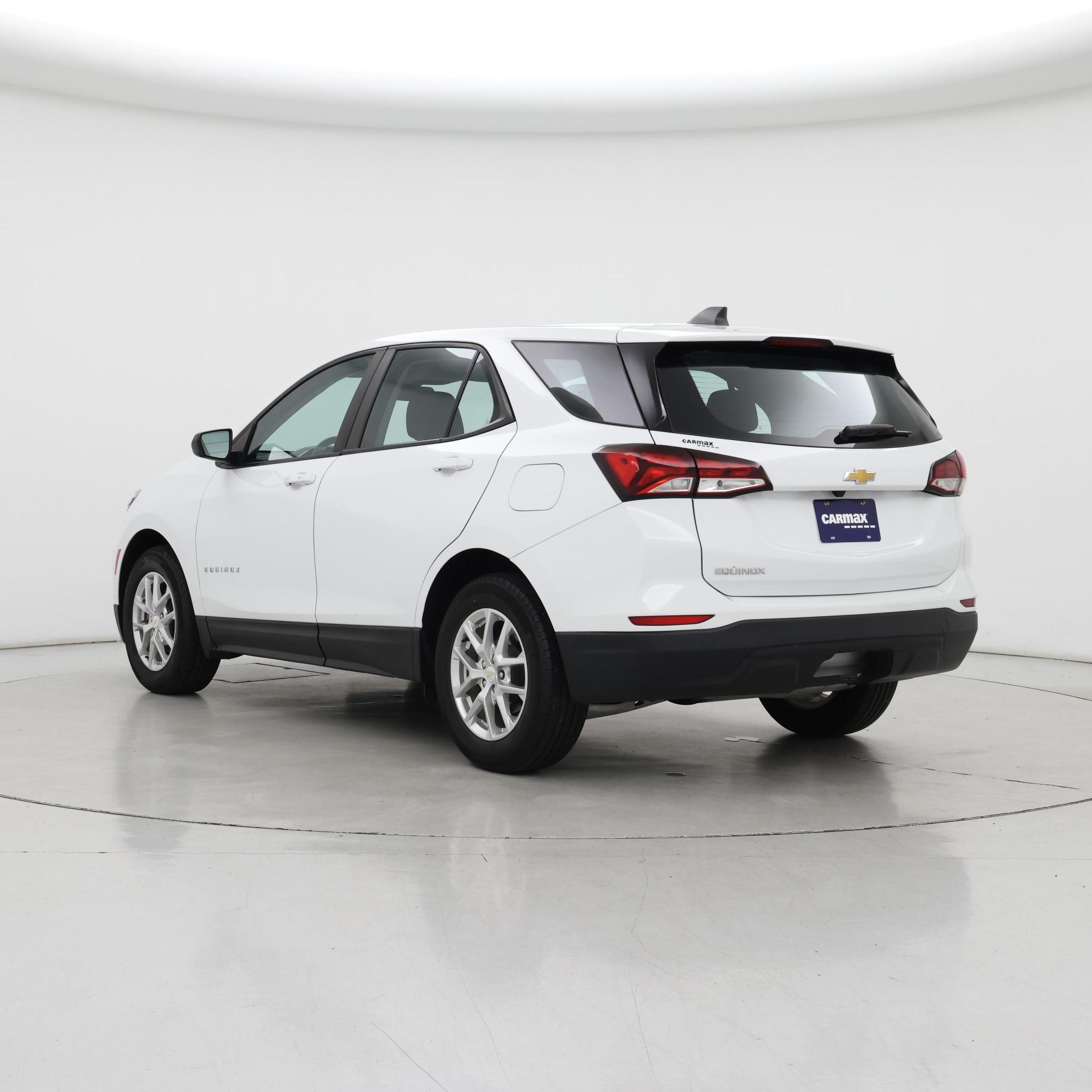 Thumbnail: 2022 Chevrolet Equinox - 2