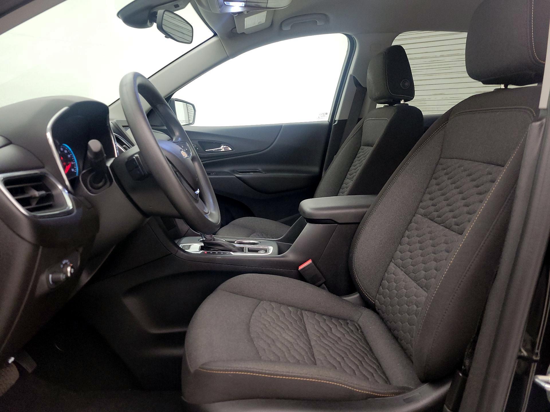 Thumbnail: 2020 Chevrolet Equinox - 11