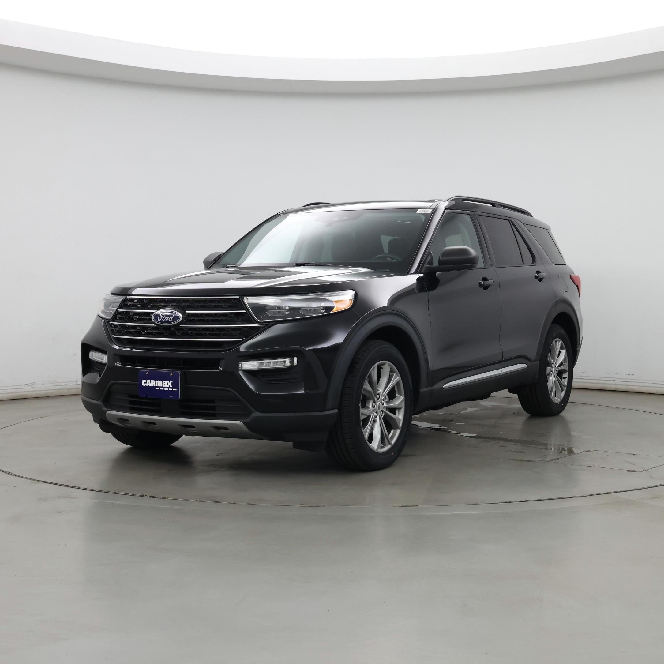 Thumbnail: 2022 Ford Explorer - 4