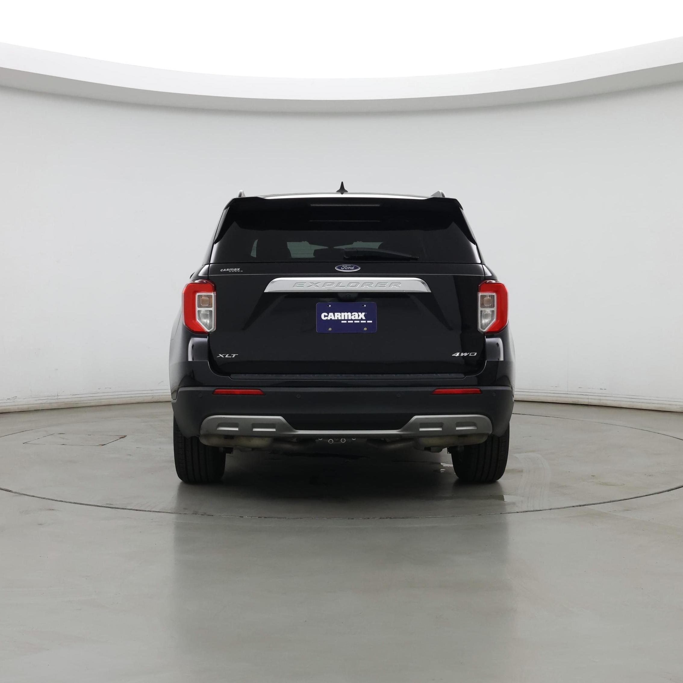 Thumbnail: 2022 Ford Explorer - 6