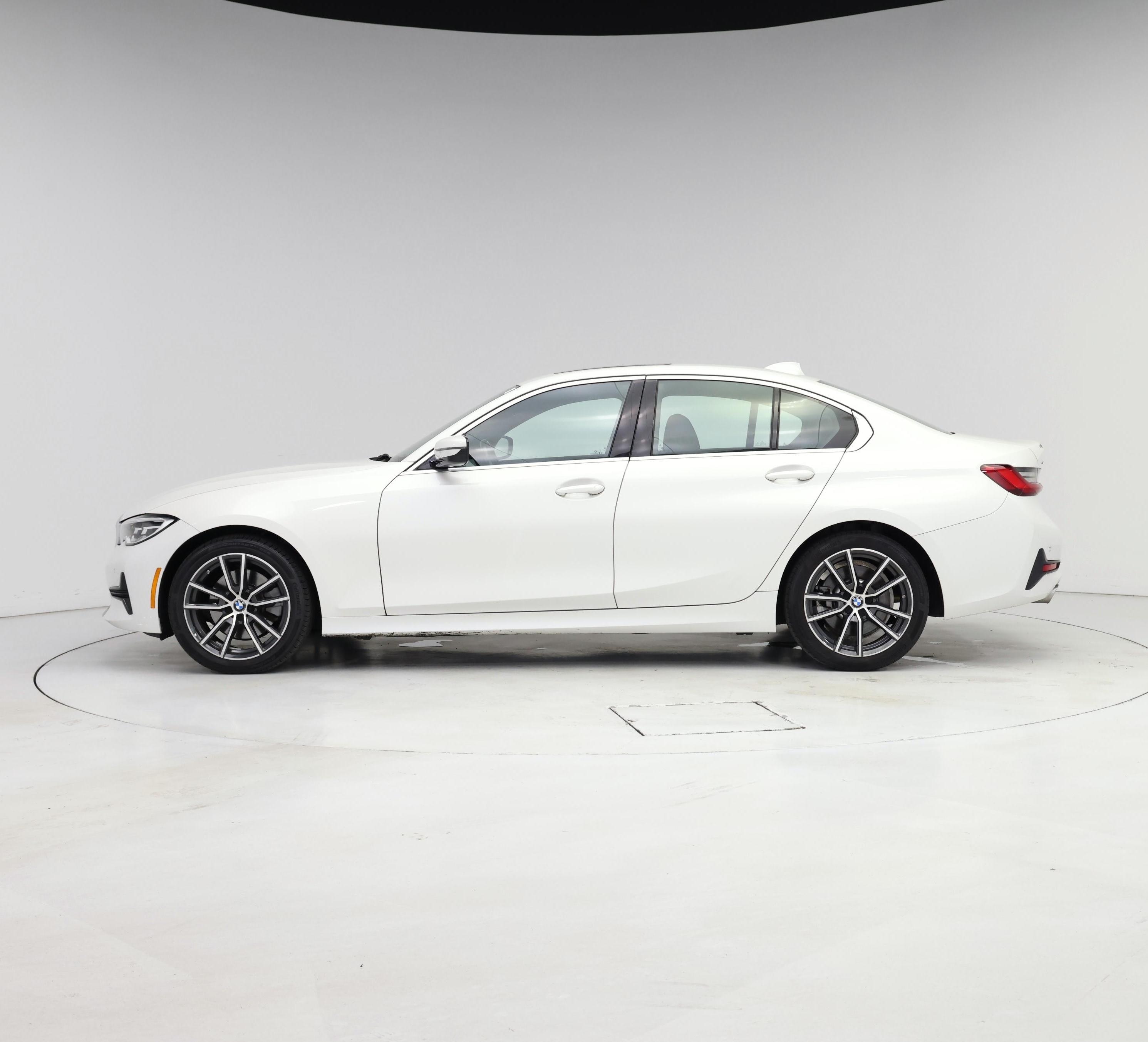 Thumbnail: 2020 BMW 3 Series - 3