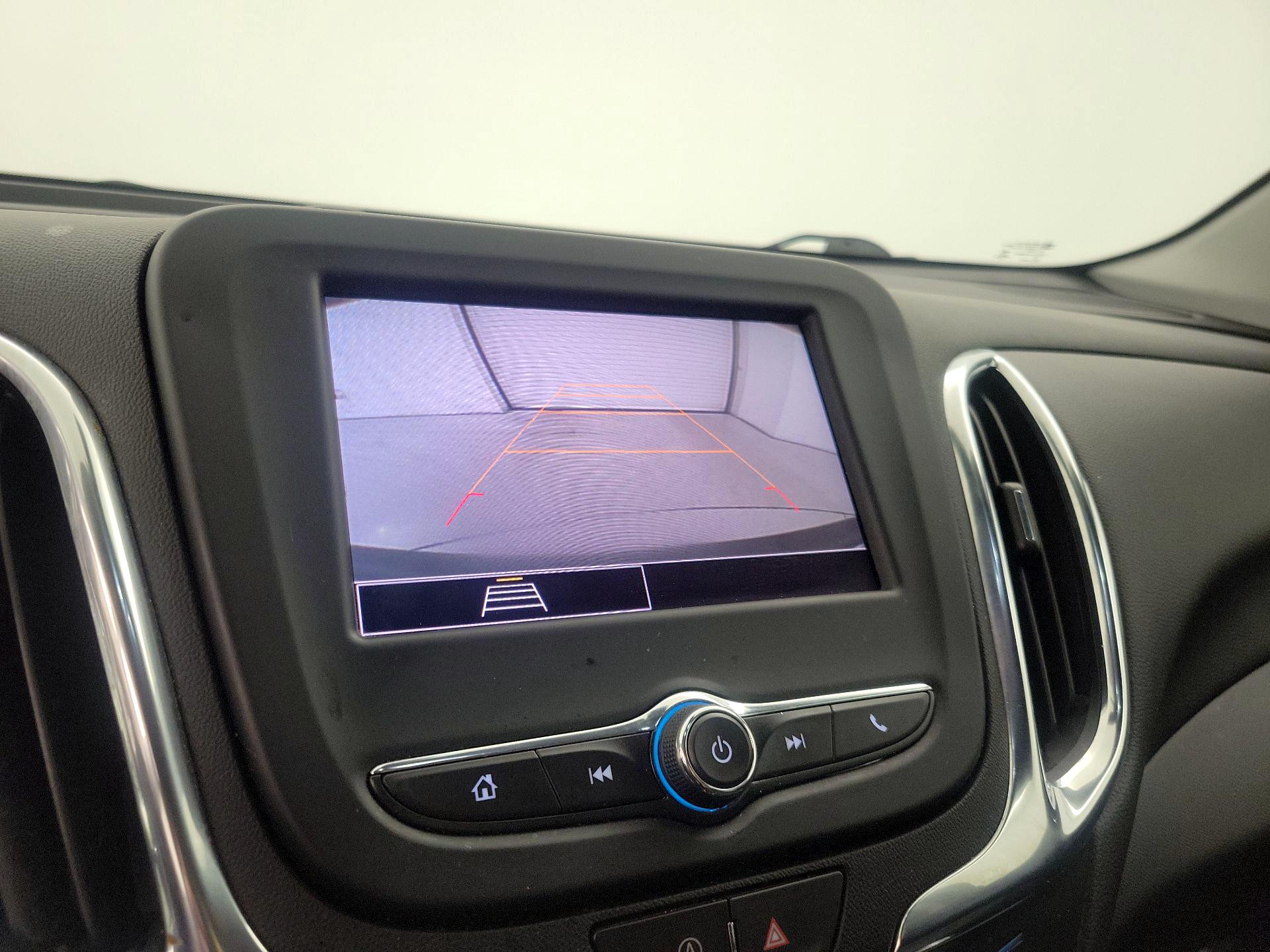 Thumbnail: 2022 Chevrolet Equinox - 14