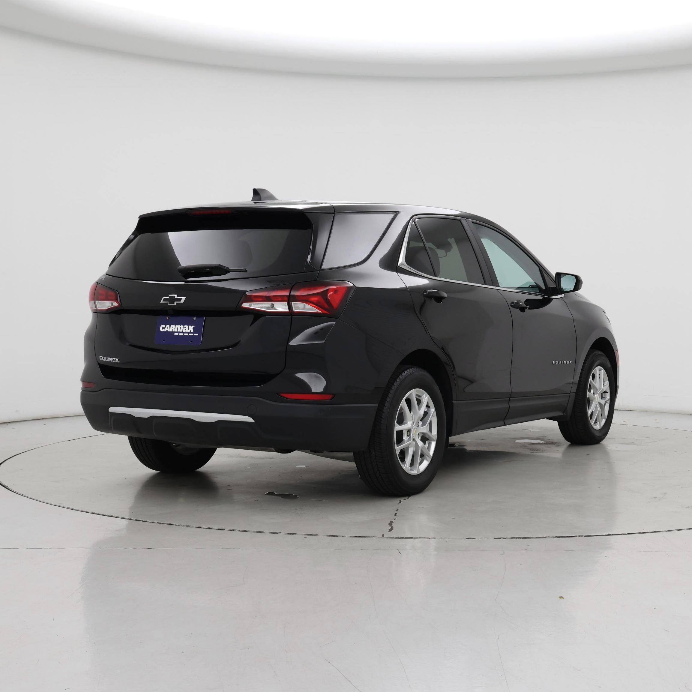 Thumbnail: 2022 Chevrolet Equinox - 8