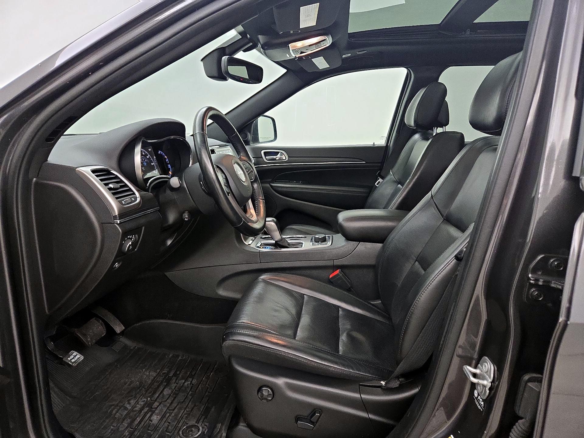 Thumbnail: 2021 Jeep Grand Cherokee - 11