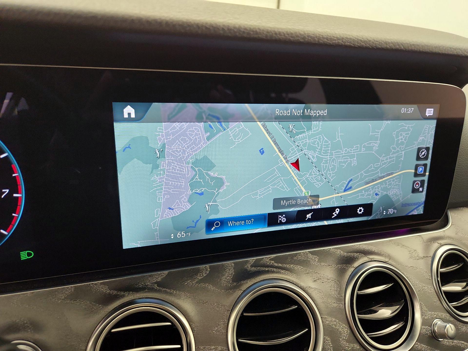 Thumbnail: 2021 Mercedes-Benz E-Class - 14
