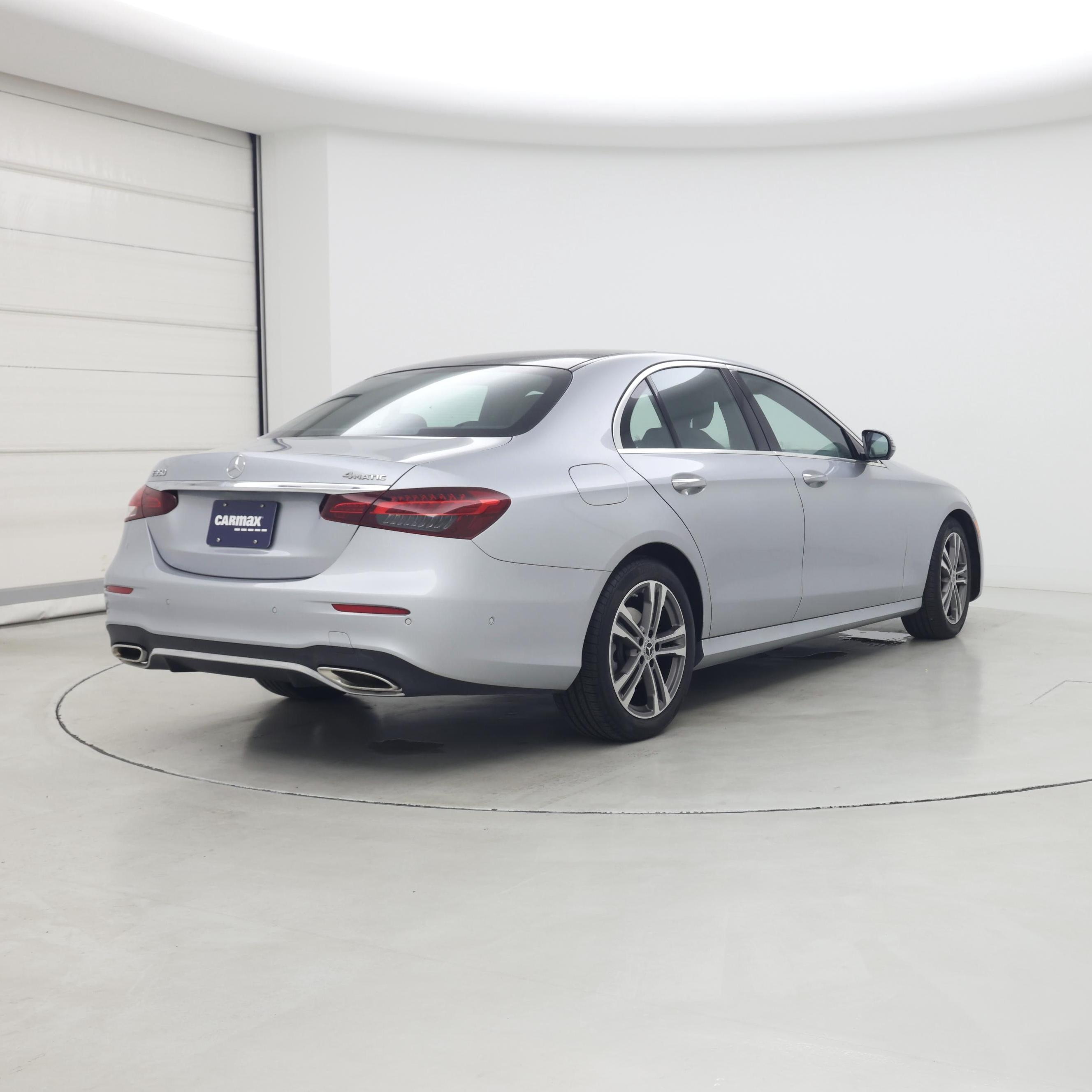 Thumbnail: 2021 Mercedes-Benz E-Class - 8