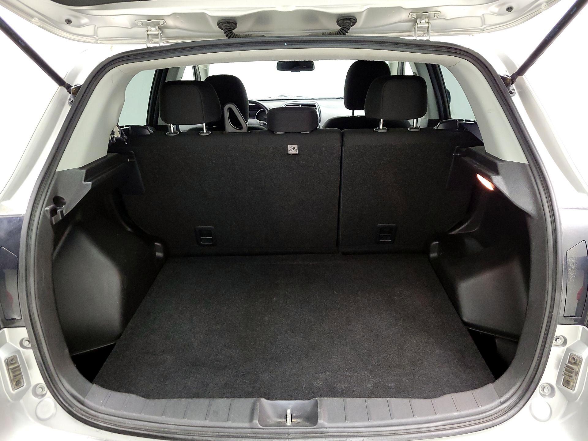 Thumbnail: 2021 Mitsubishi Outlander Sport - 20