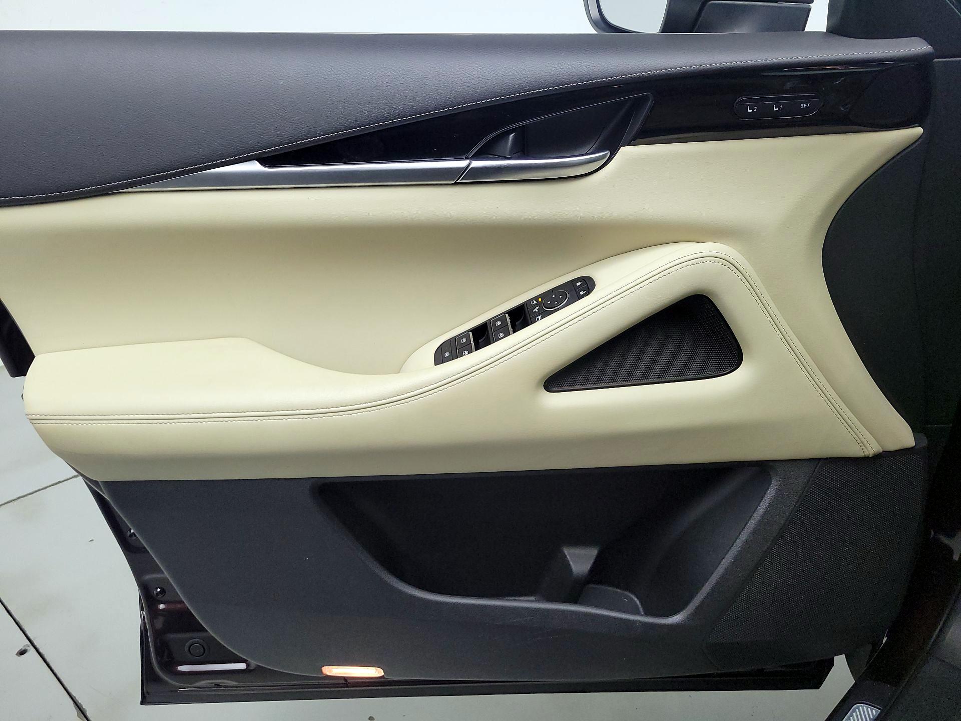 Thumbnail: 2022 INFINITI QX60 - 12