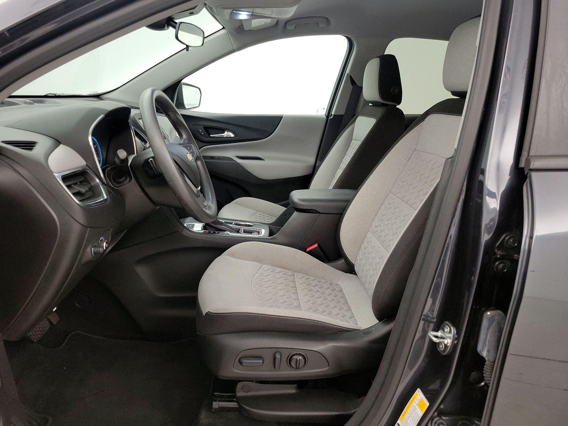 Thumbnail: 2022 Chevrolet Equinox - 11