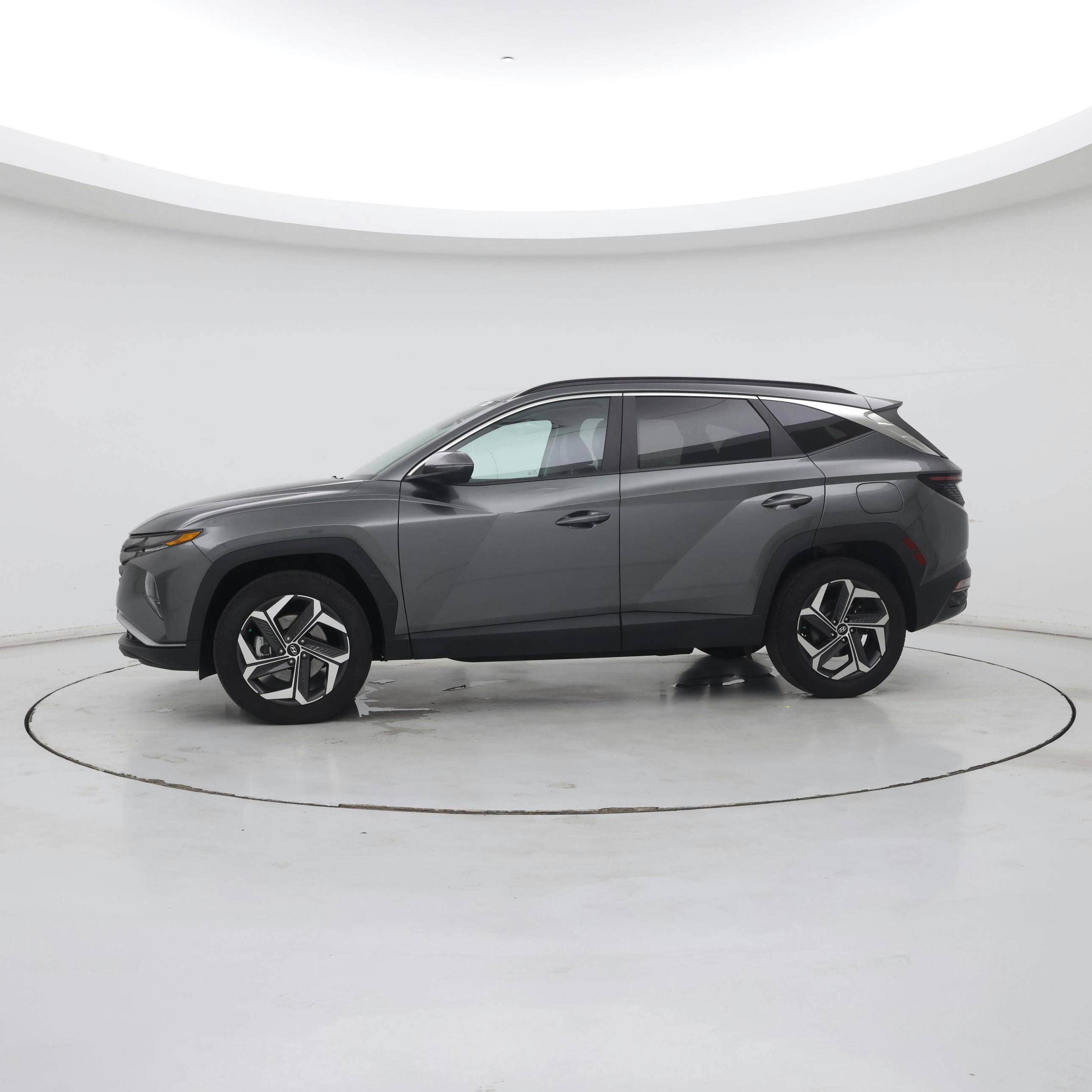 Thumbnail: 2022 Hyundai Tucson - 3