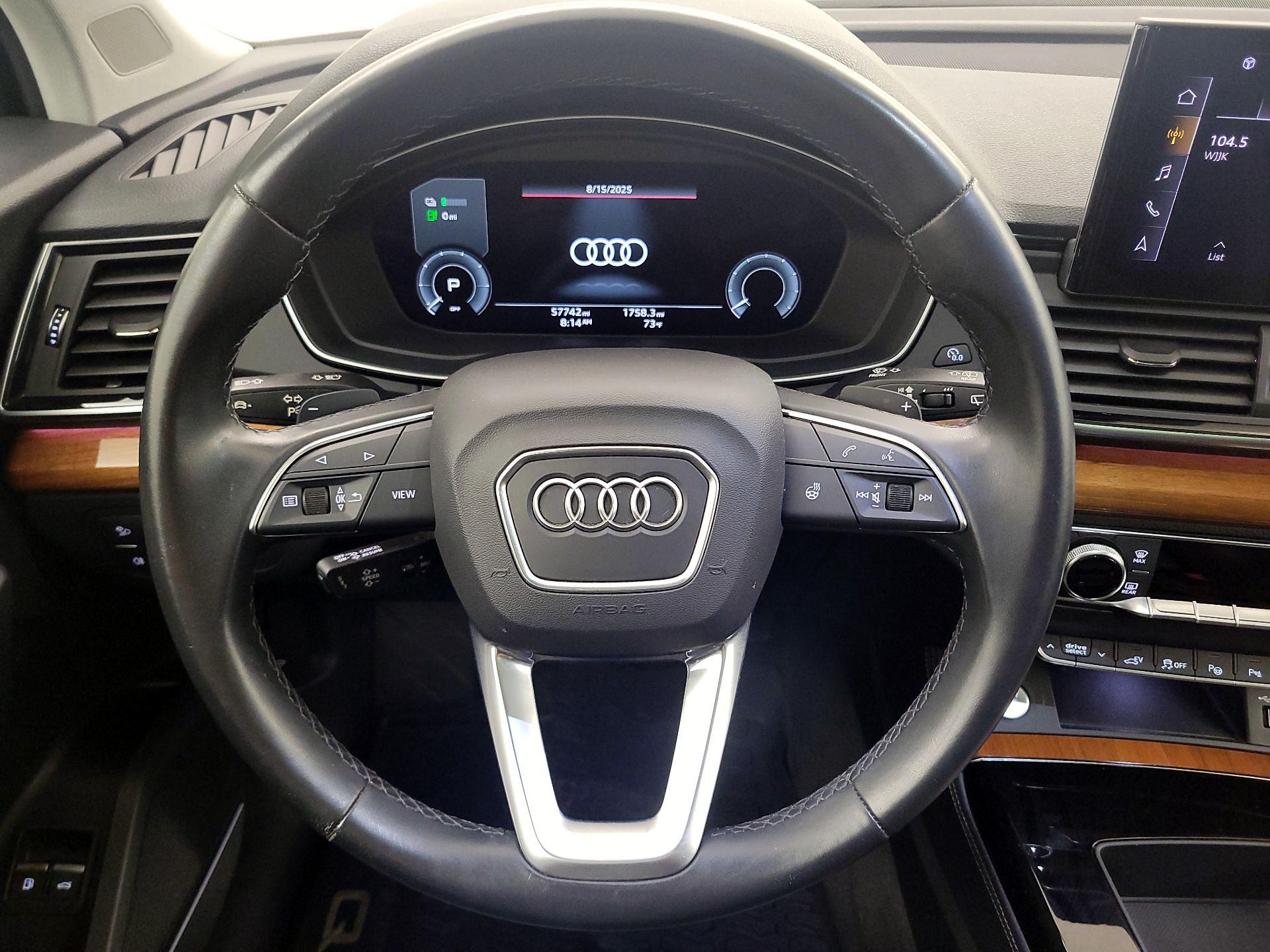 Thumbnail: 2021 Audi Q5 - 10