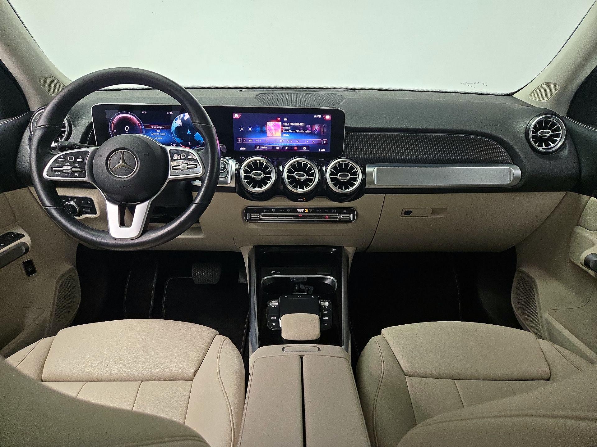 Thumbnail: 2021 Mercedes-Benz GLB - 9