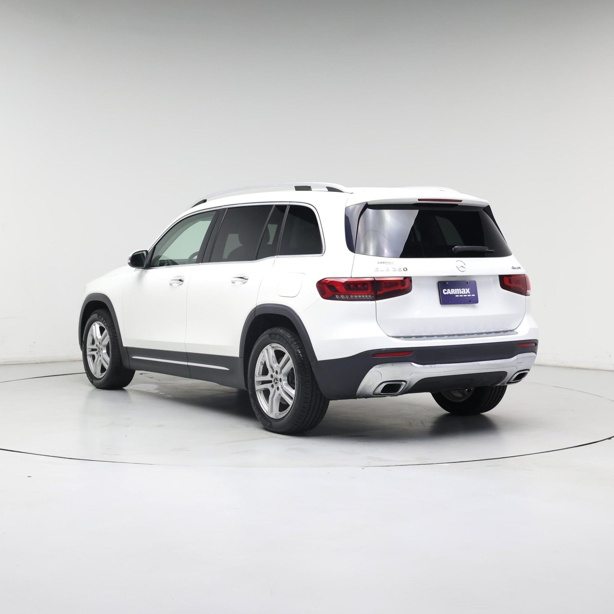 Thumbnail: 2021 Mercedes-Benz GLB - 2