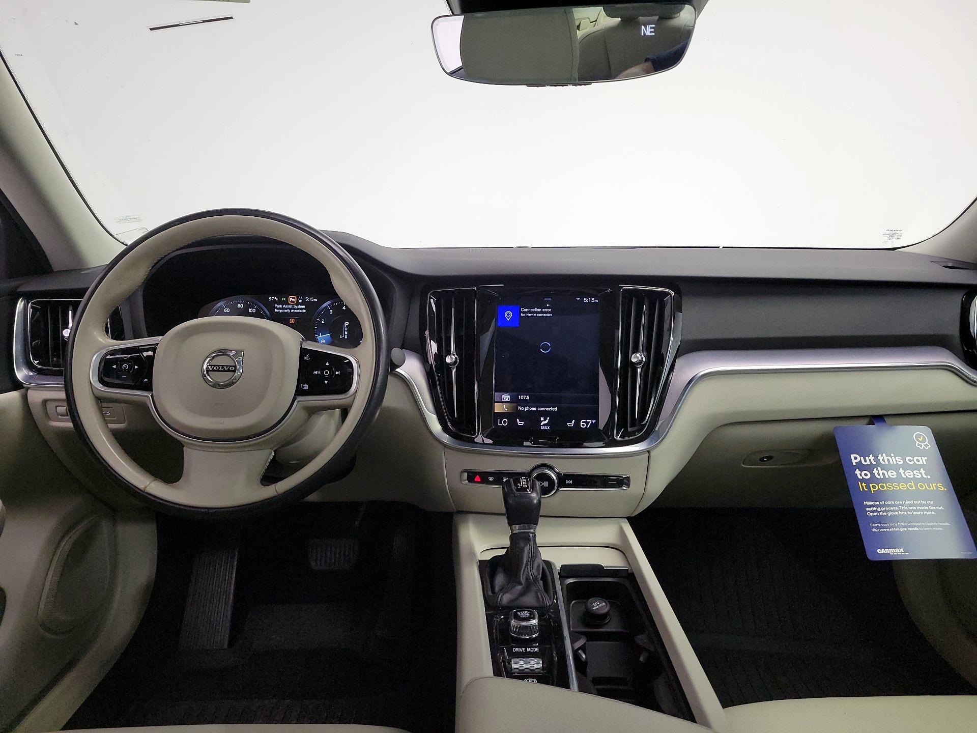 Thumbnail: 2020 Volvo S60 - 9