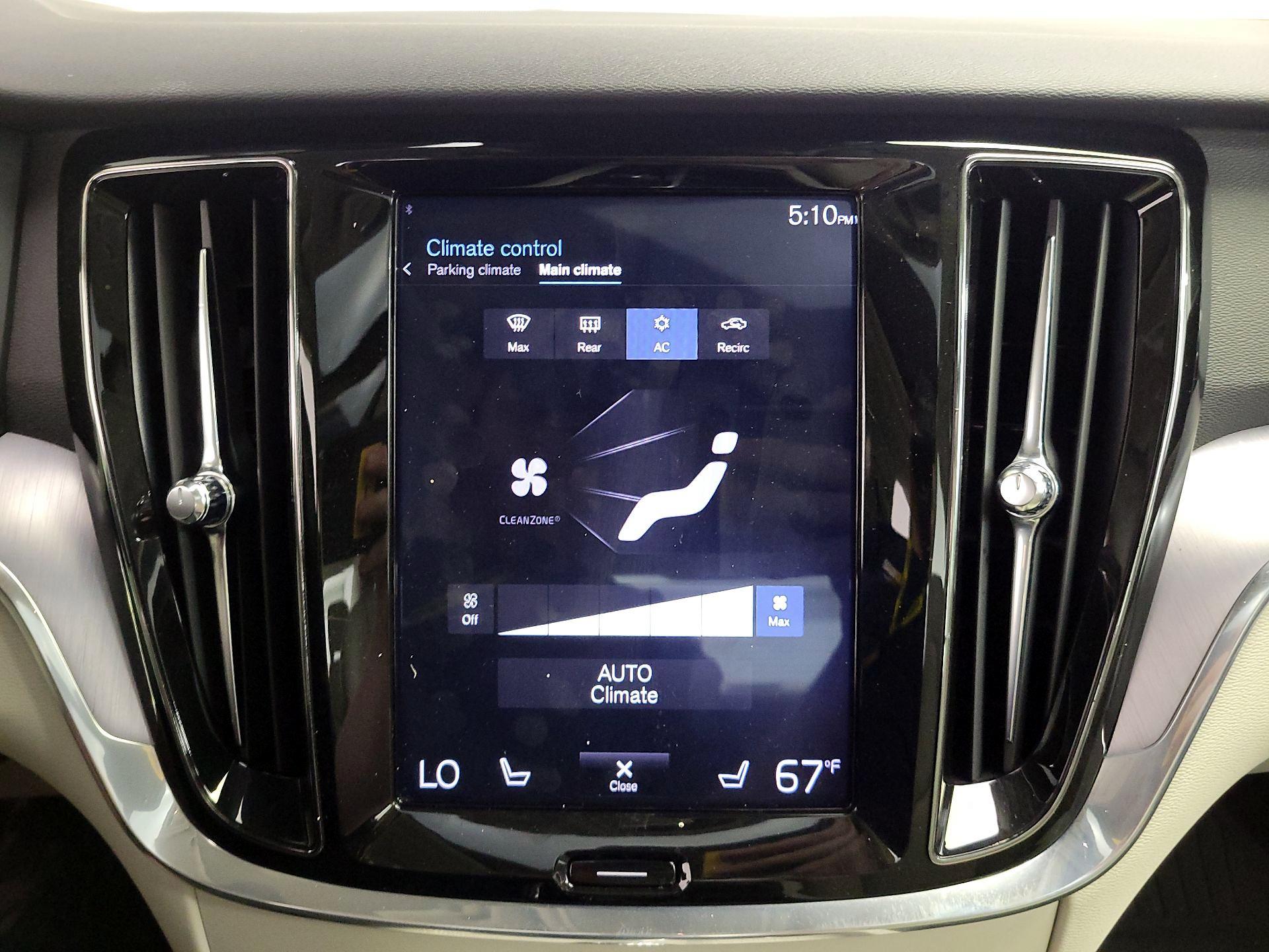 Thumbnail: 2020 Volvo S60 - 16
