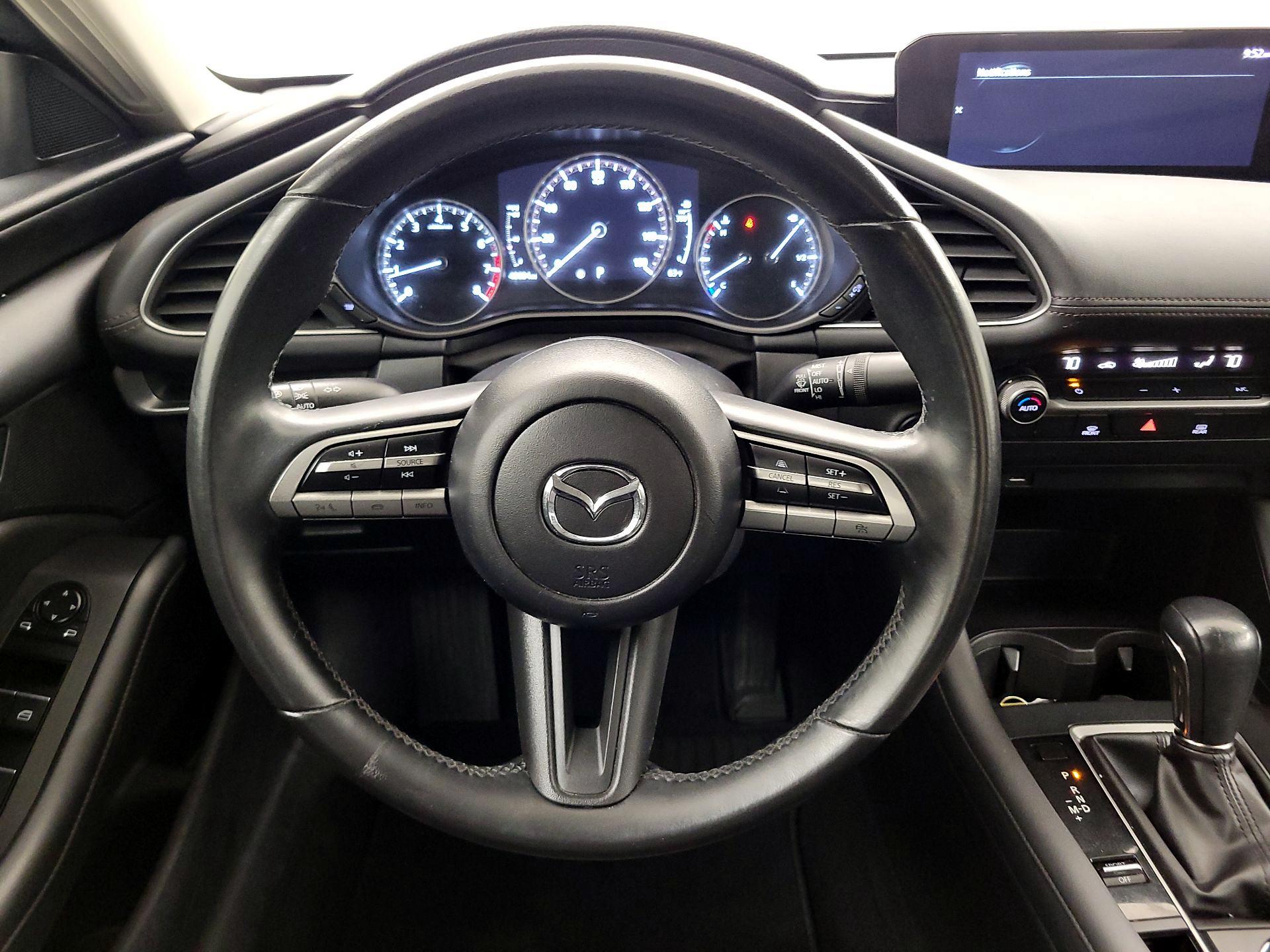 Thumbnail: 2021 Mazda Mazda3 - 10