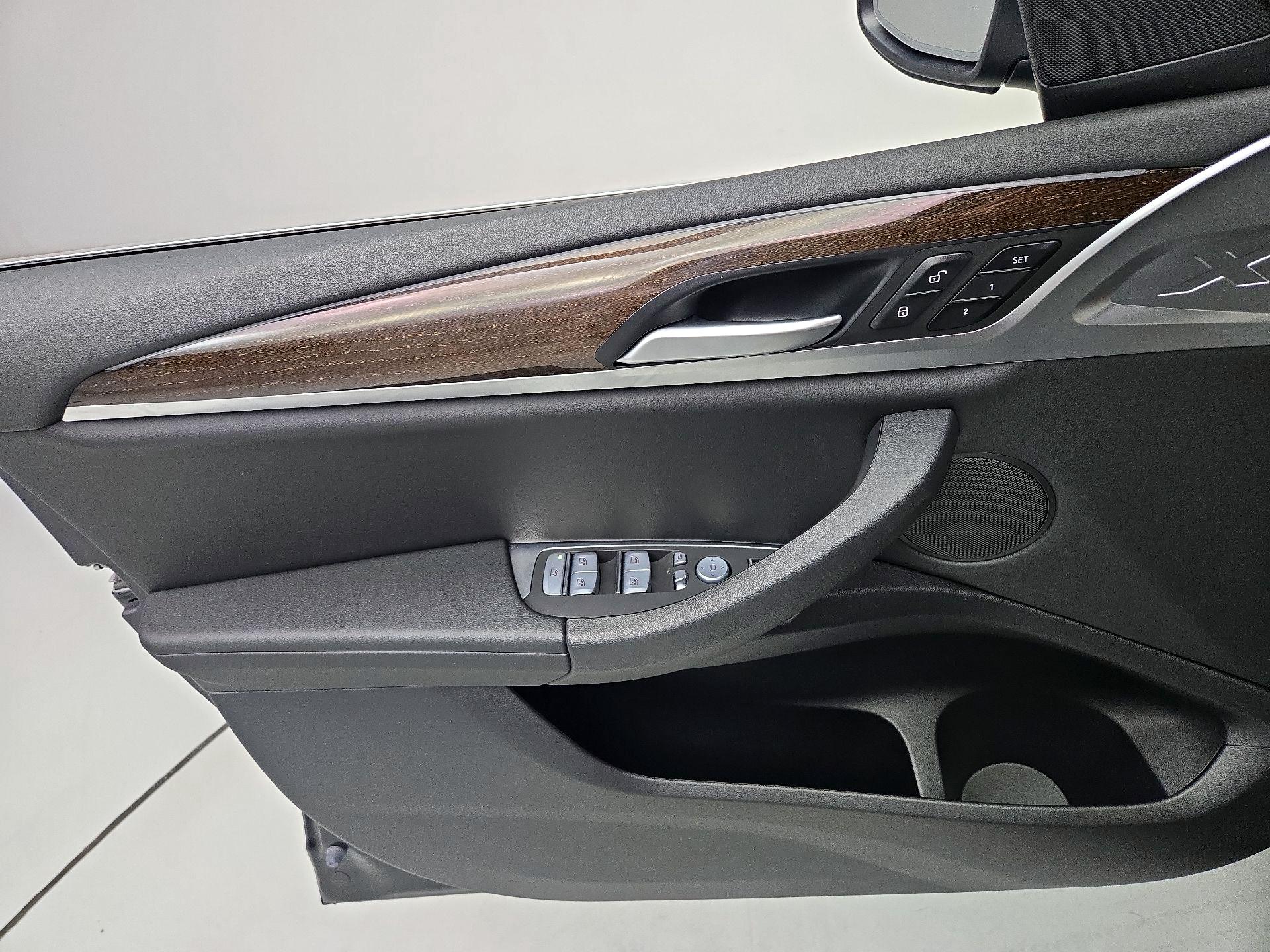 Thumbnail: 2022 BMW X3 - 12