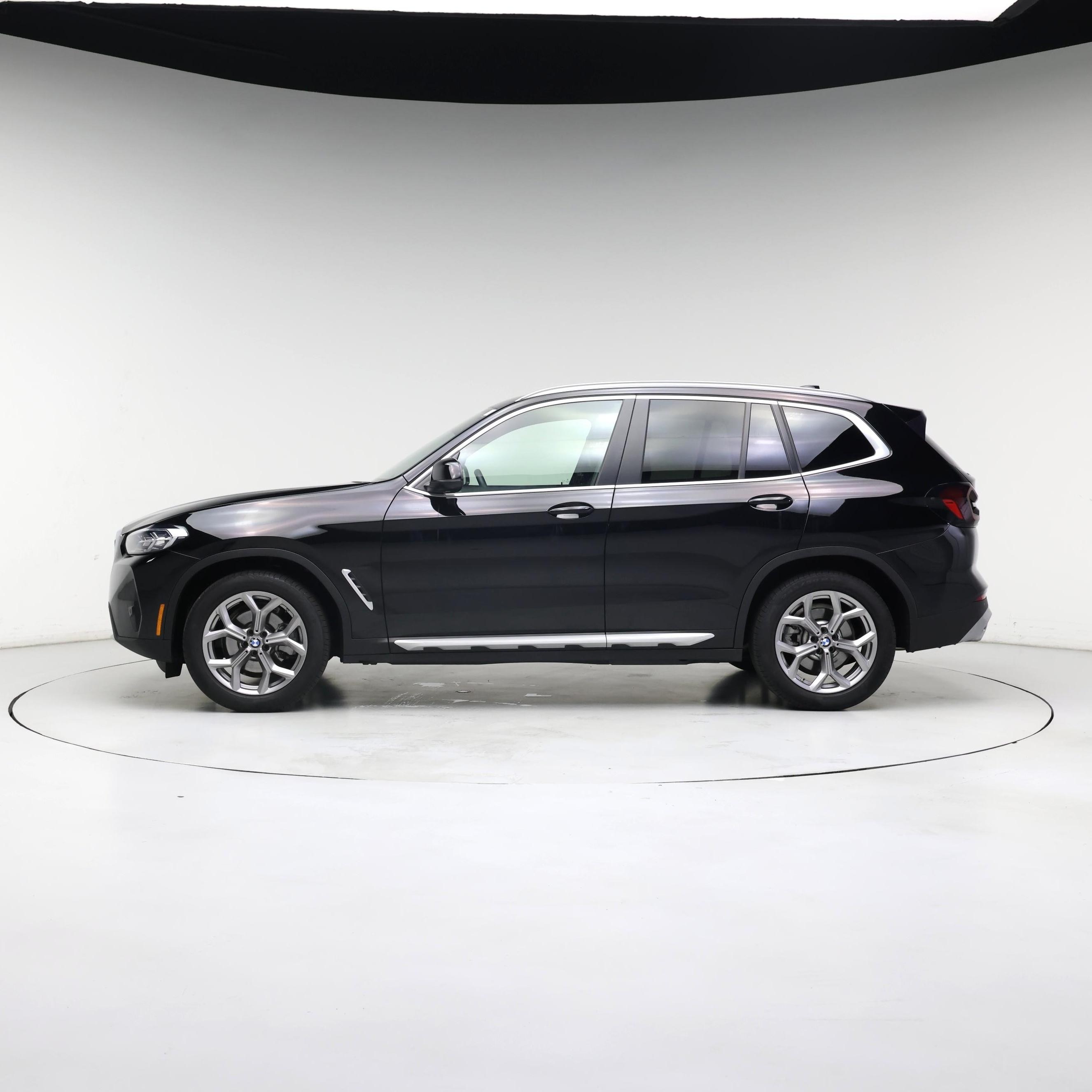 Thumbnail: 2022 BMW X3 - 3