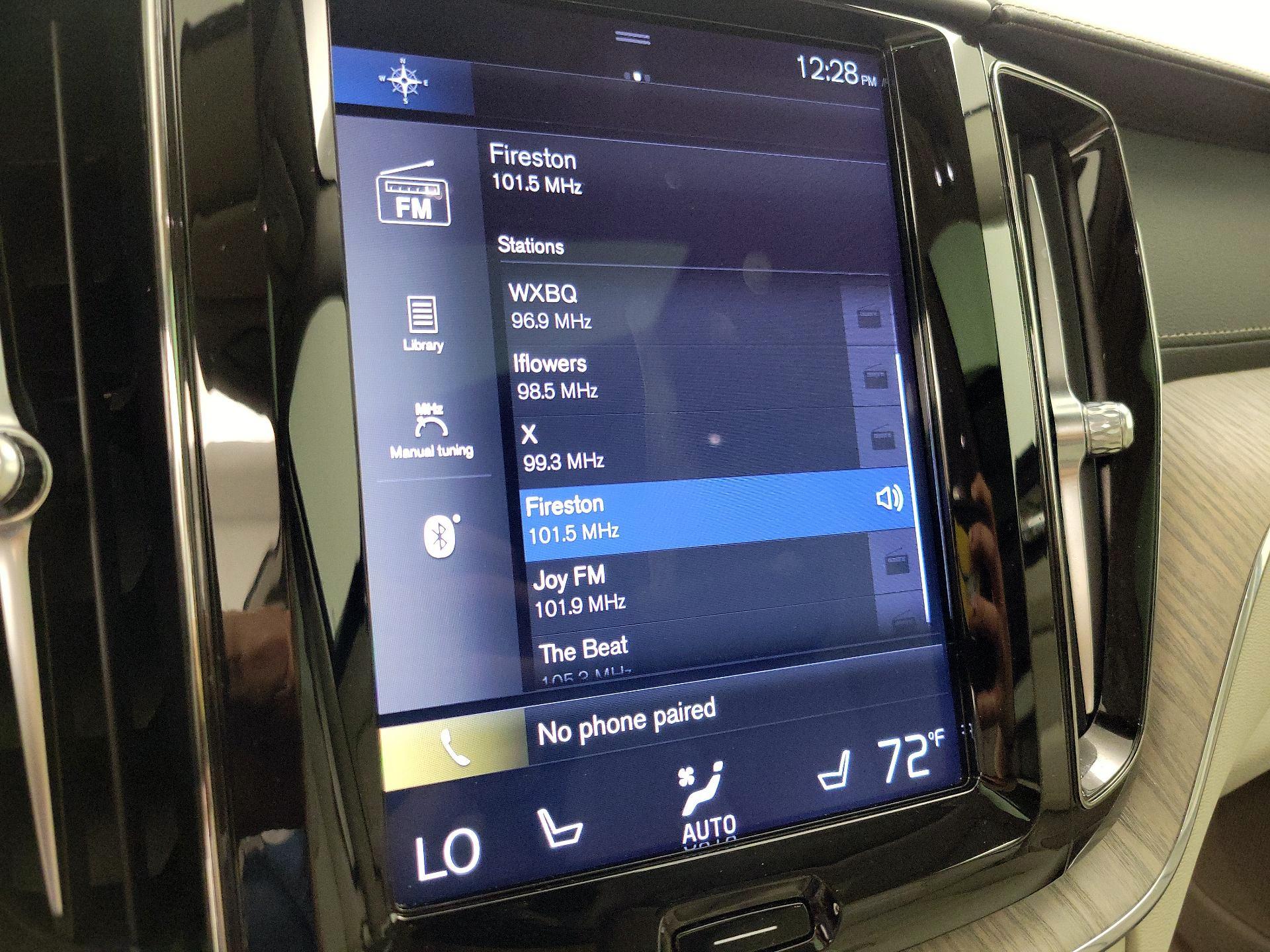 Thumbnail: 2020 Volvo XC60 - 16
