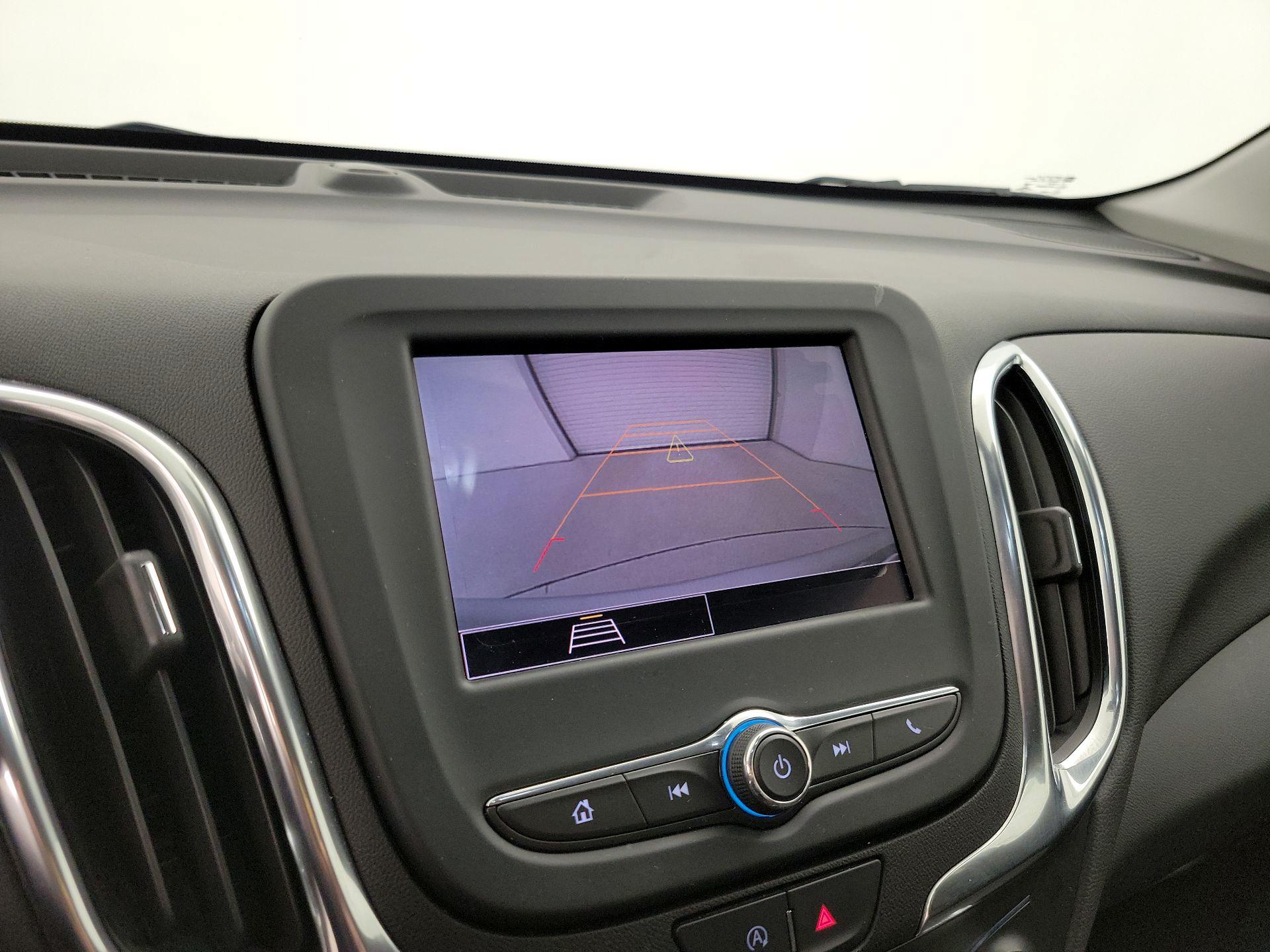 Thumbnail: 2022 Chevrolet Equinox - 14