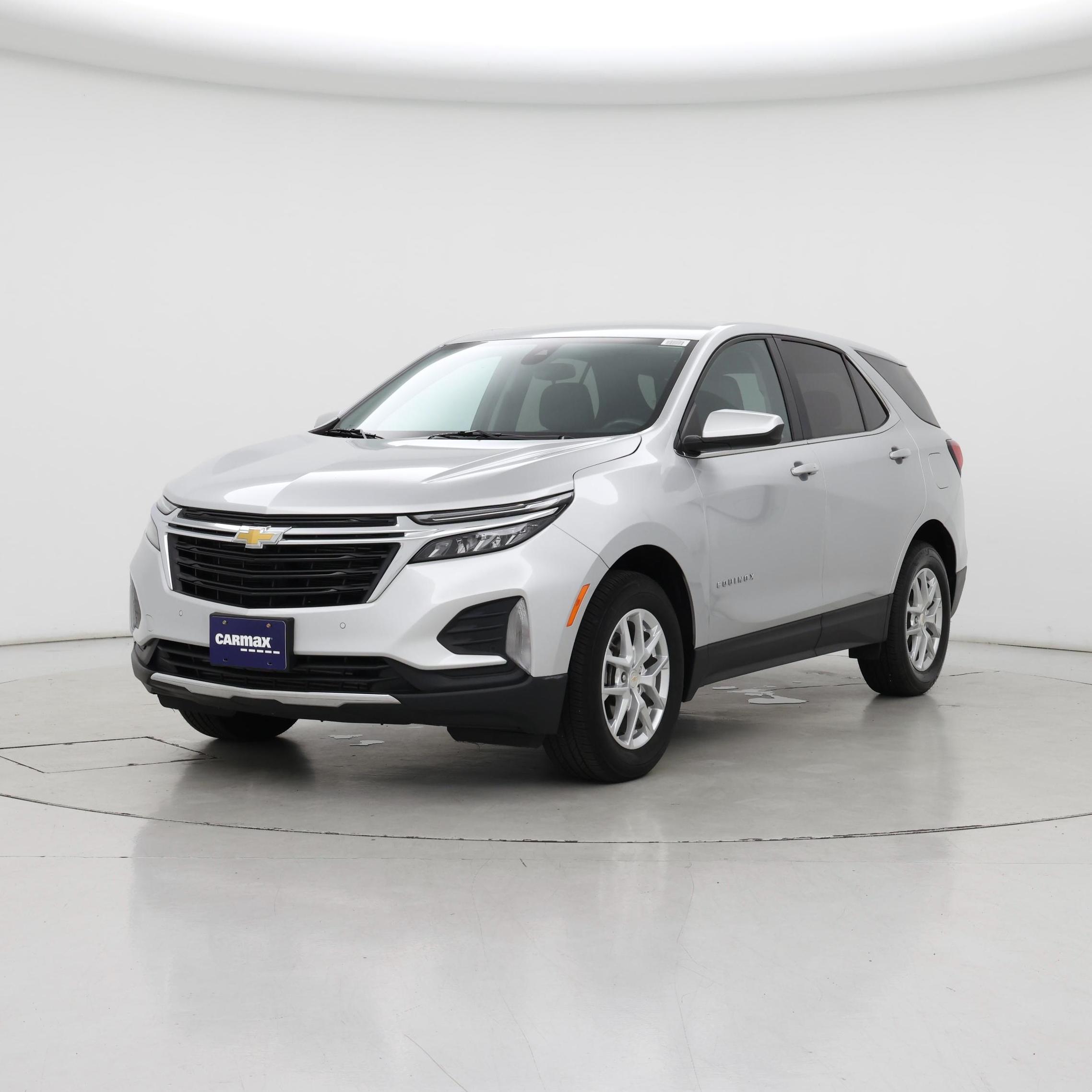 Thumbnail: 2022 Chevrolet Equinox - 4