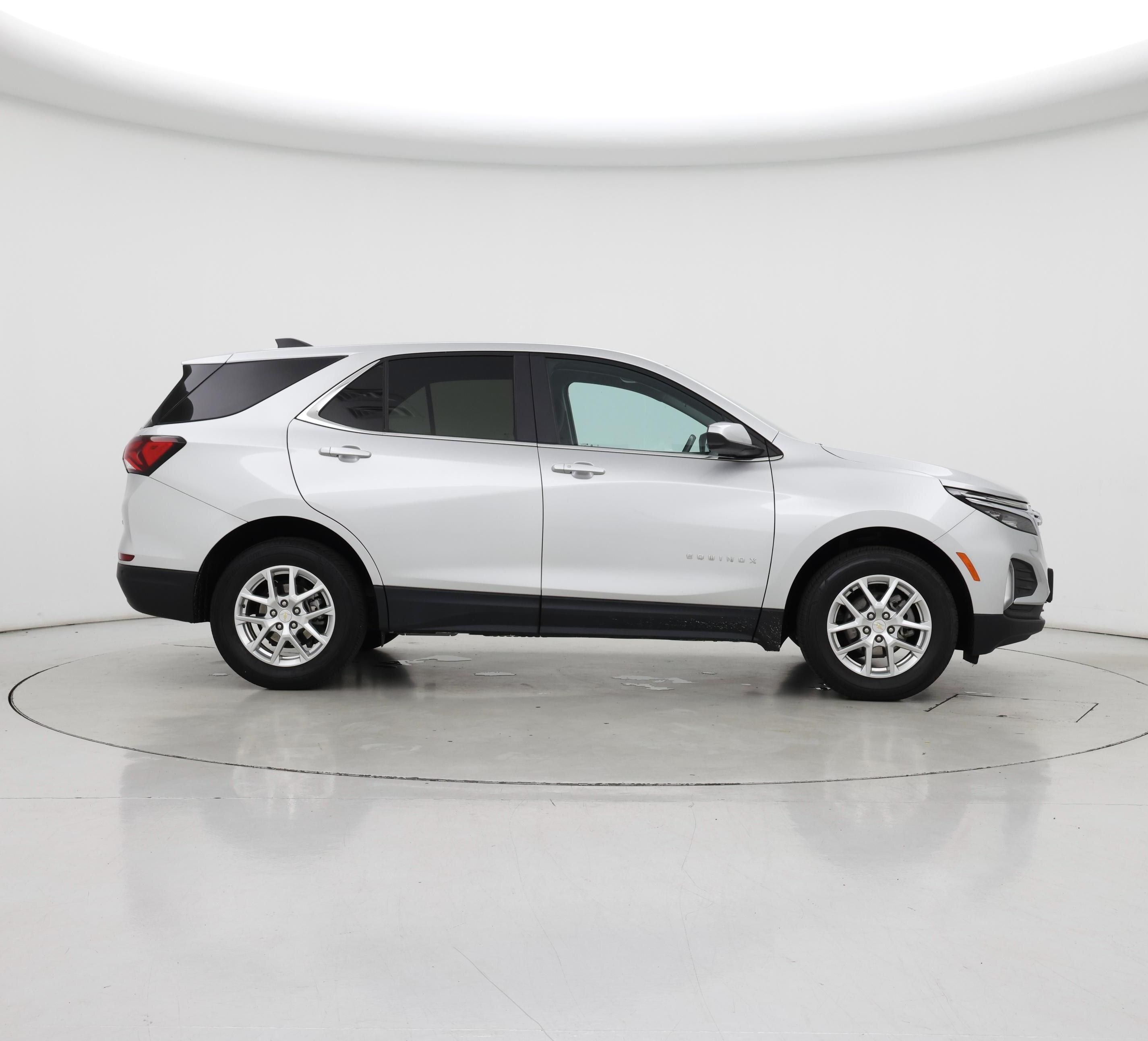 Thumbnail: 2022 Chevrolet Equinox - 7