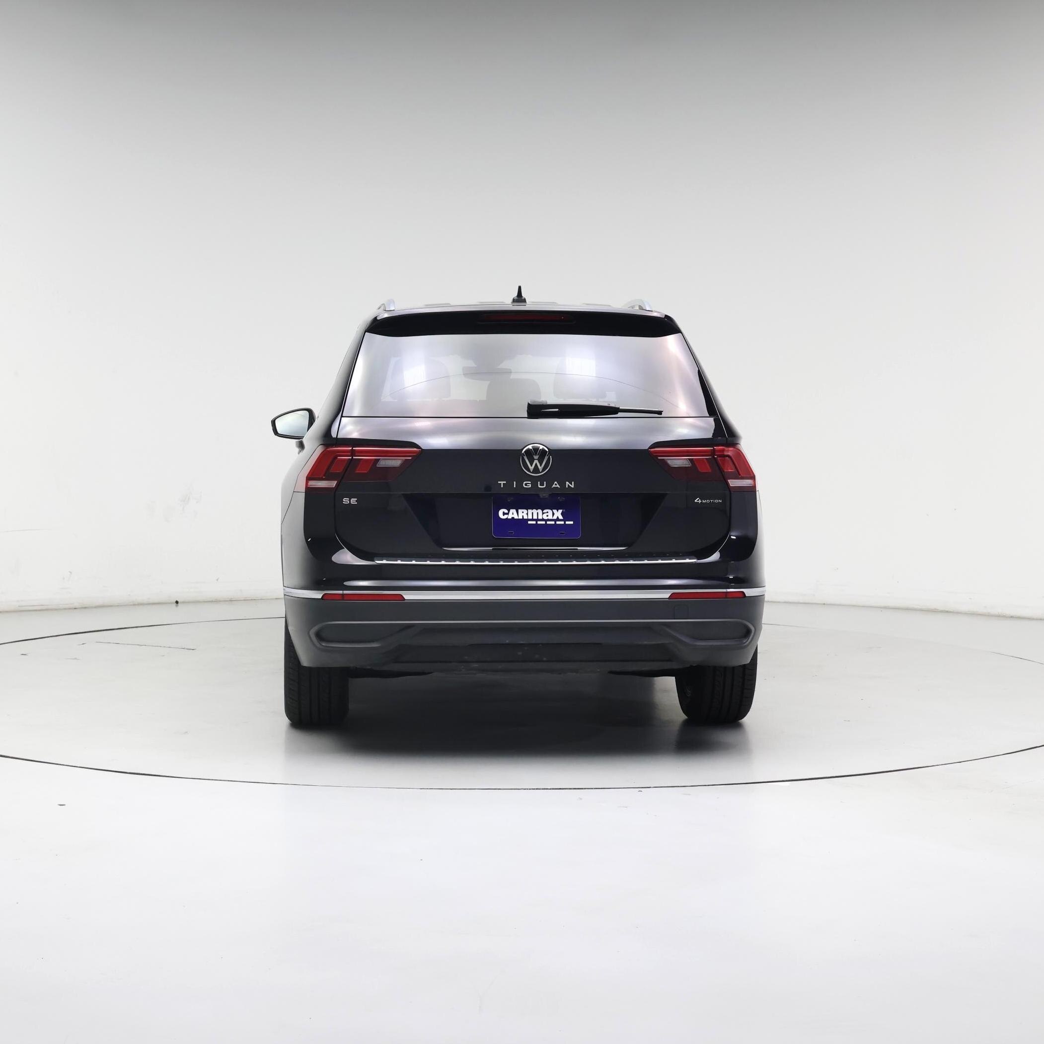 Thumbnail: 2022 Volkswagen Tiguan - 6