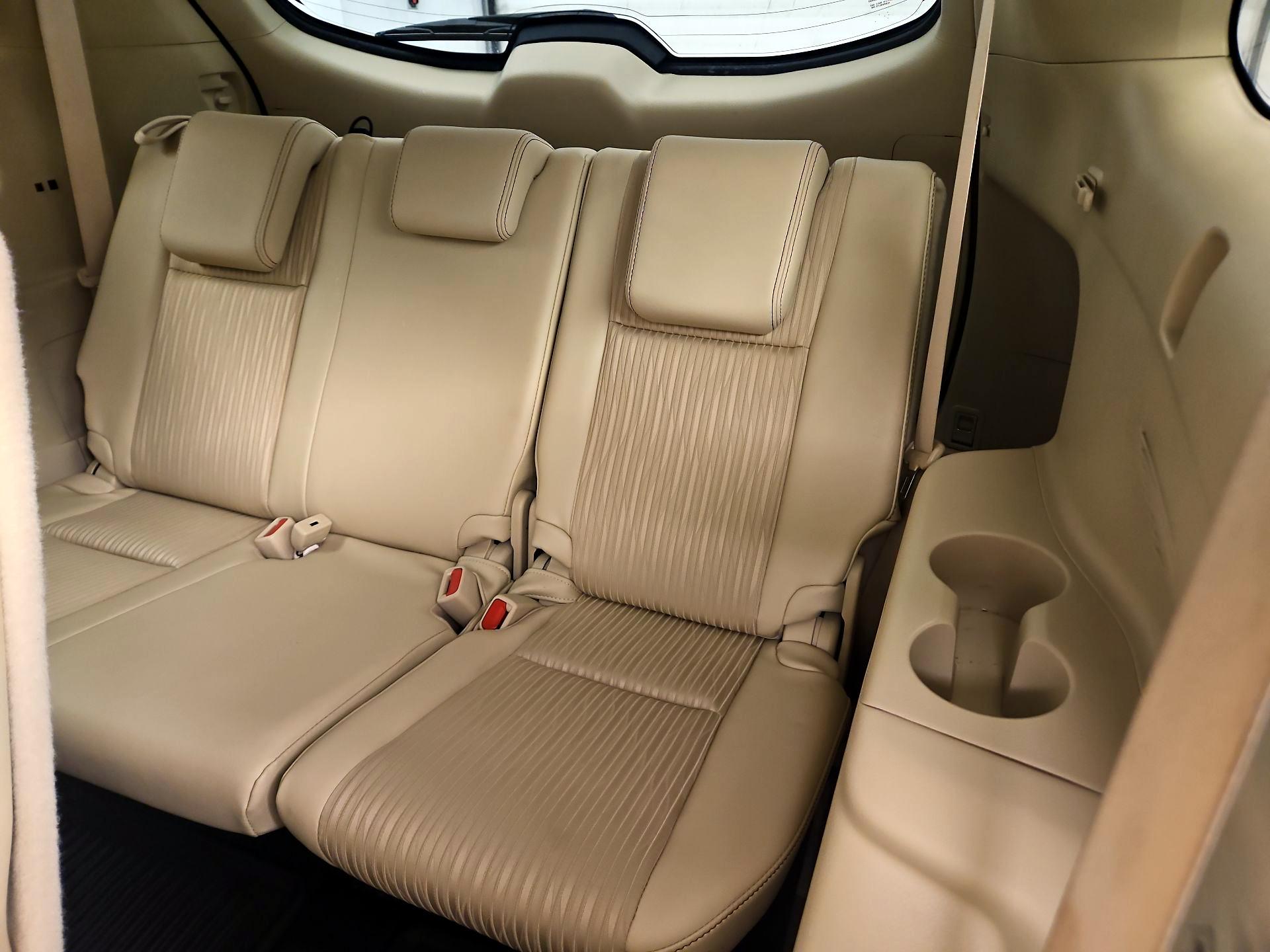 Thumbnail: 2015 Toyota Highlander - 20