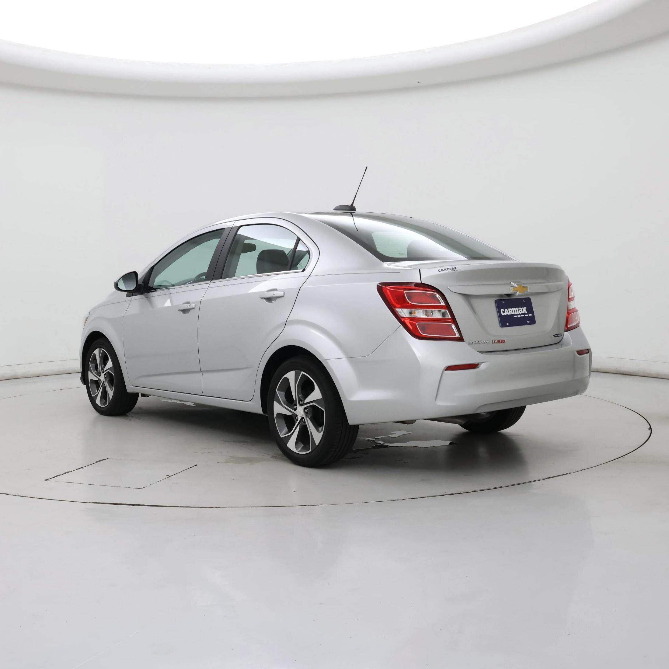 Thumbnail: 2017 Chevrolet Sonic - 2