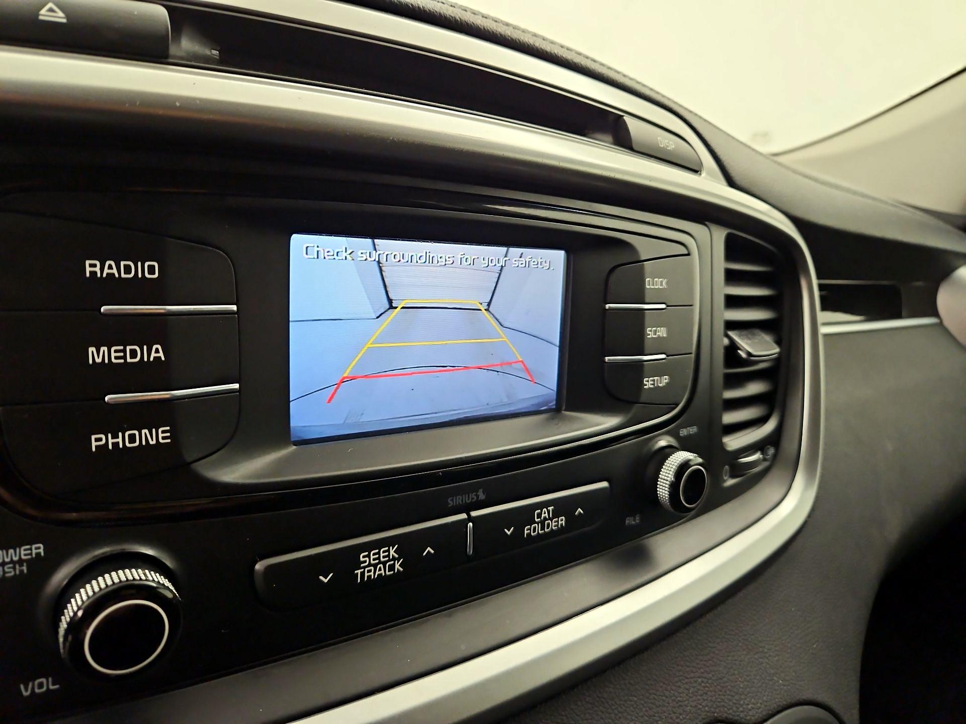 Thumbnail: 2017 Kia Sorento - 14