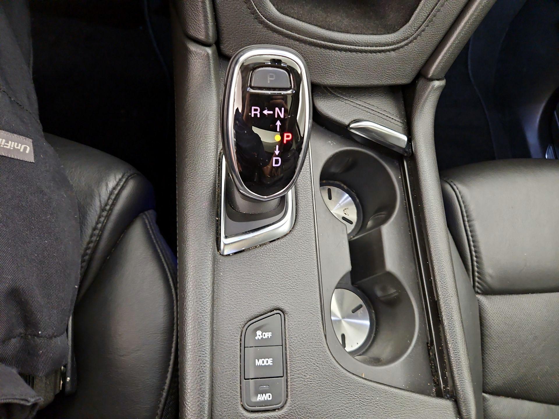 Thumbnail: 2019 Cadillac XT5 - 18