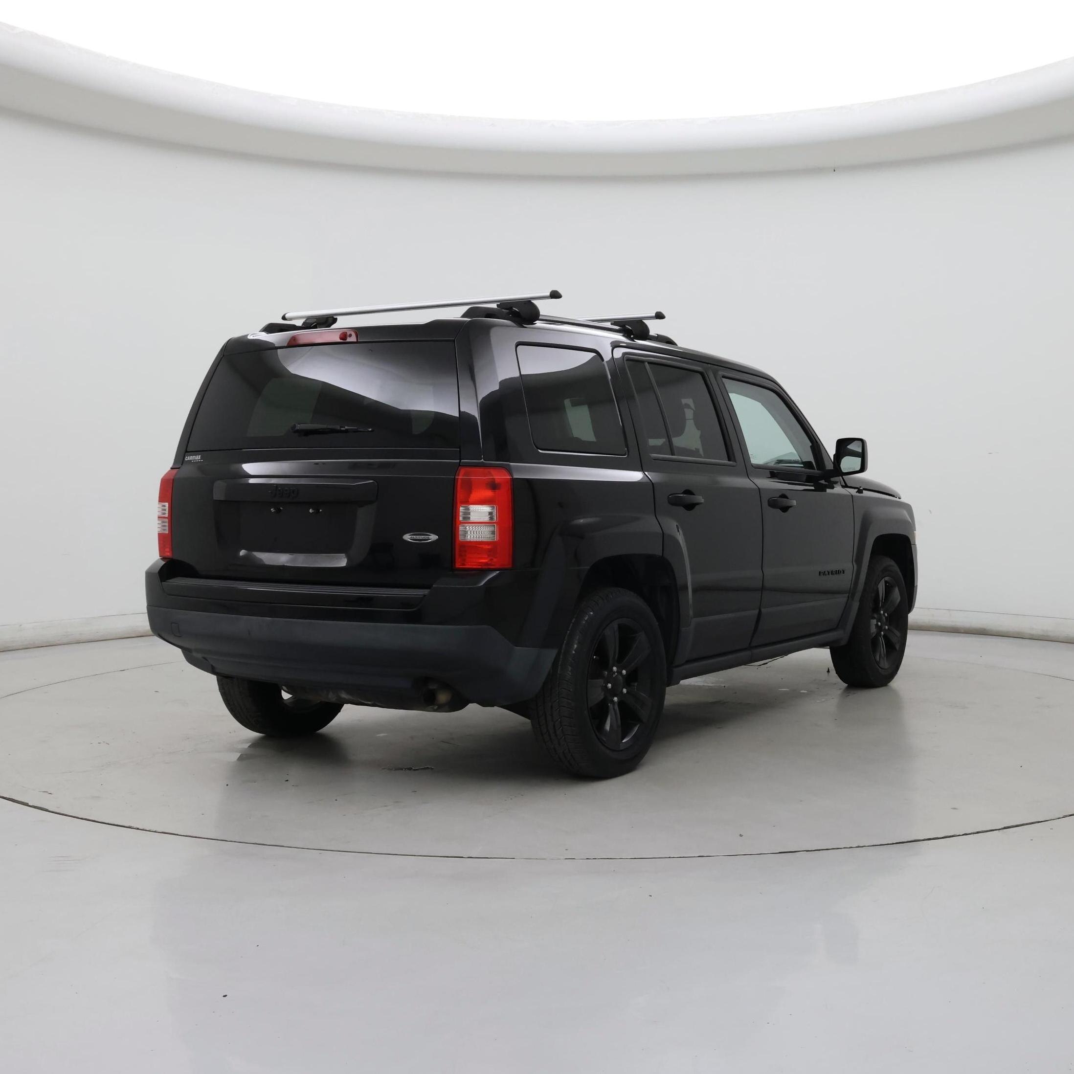 Thumbnail: 2015 Jeep Patriot - 8