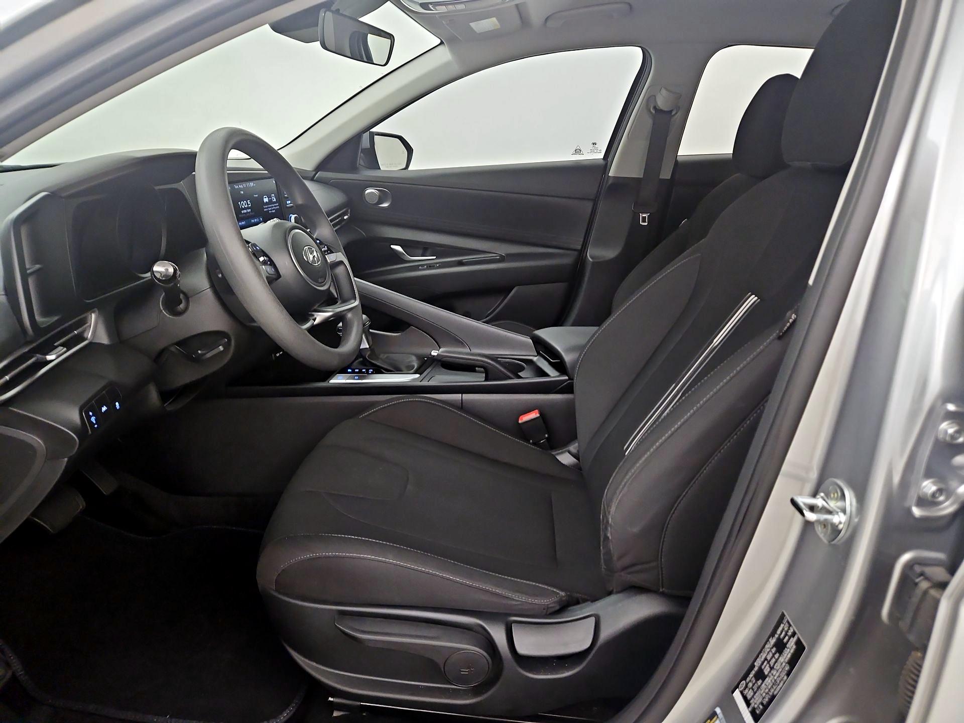 Thumbnail: 2023 Hyundai Elantra - 11