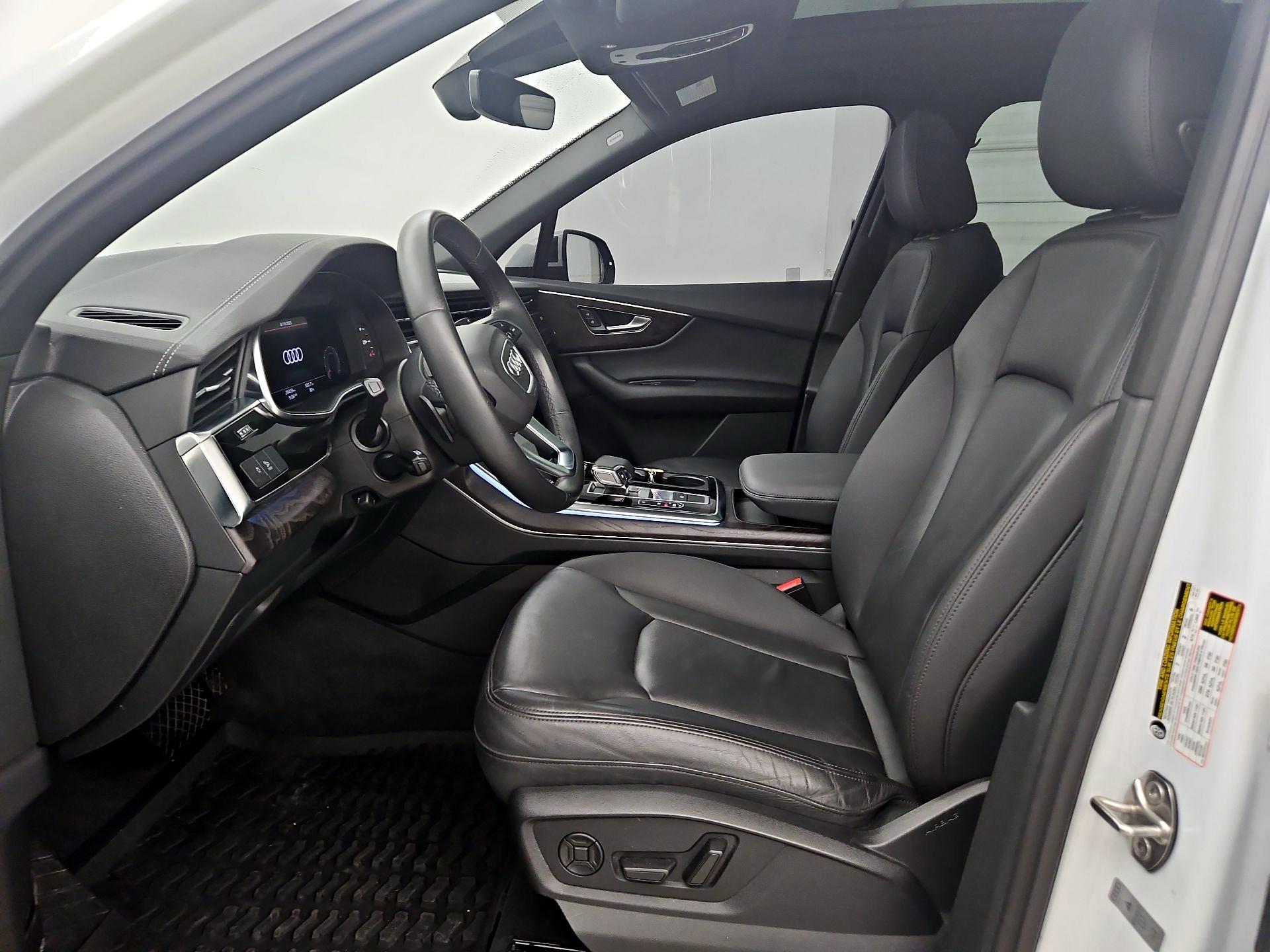 Thumbnail: 2023 Audi Q7 - 11
