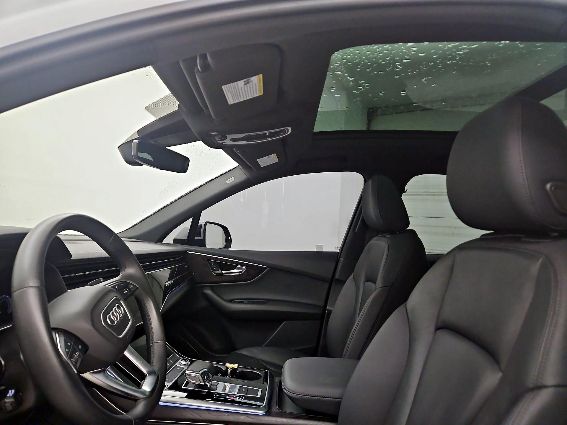 Thumbnail: 2023 Audi Q7 - 20
