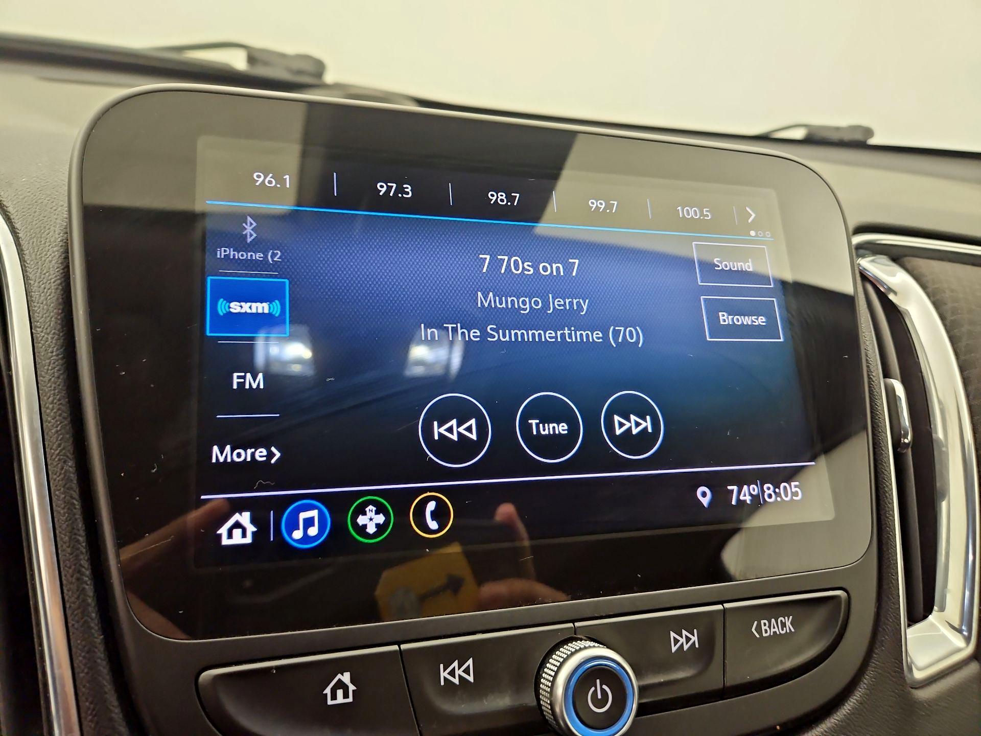 Thumbnail: 2019 Chevrolet Malibu - 15